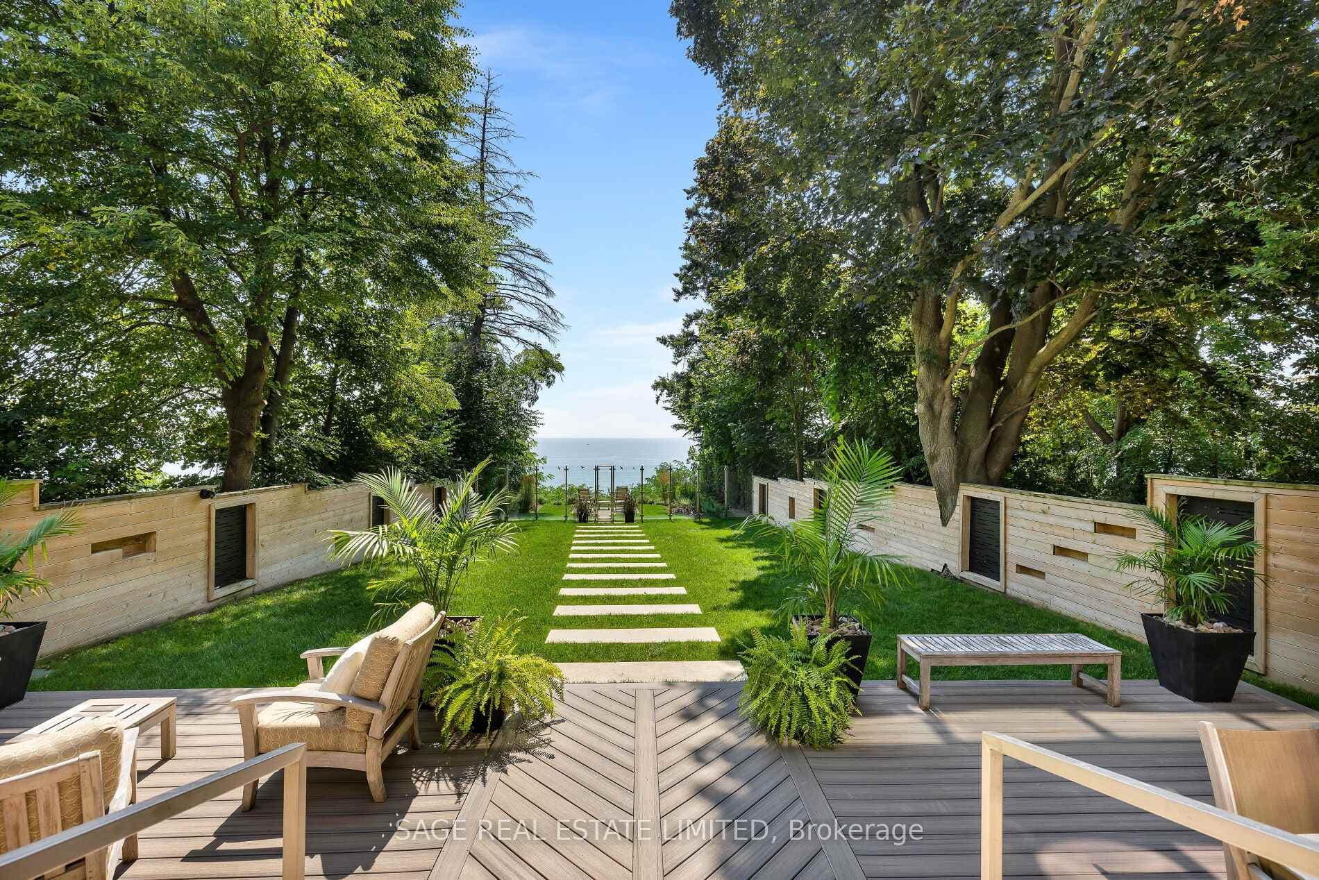 79 Fishleigh Drive photo 4