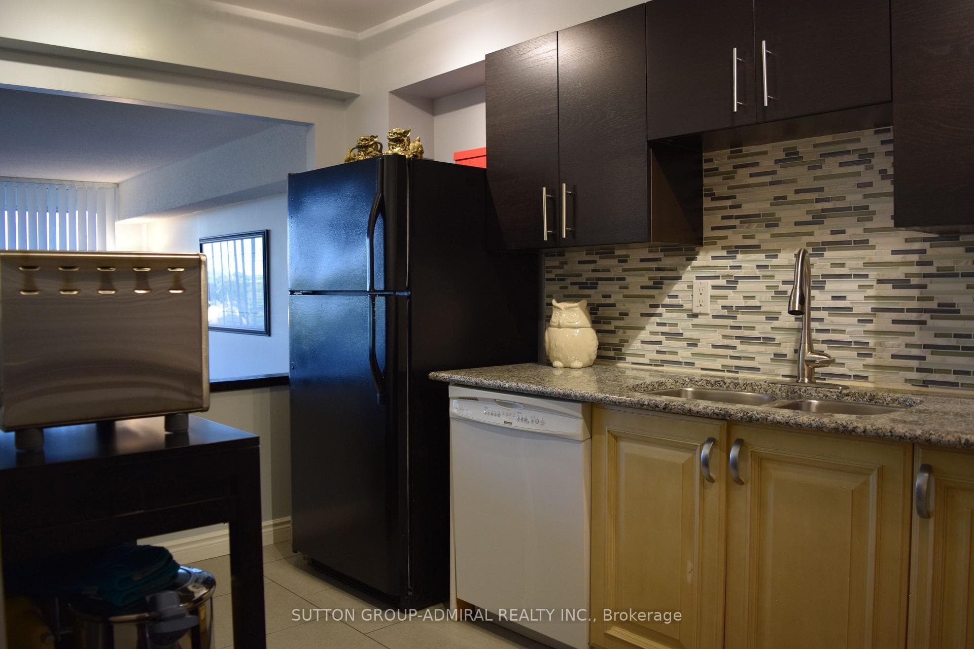 260 Scarlett Road Unit 804 photo 11