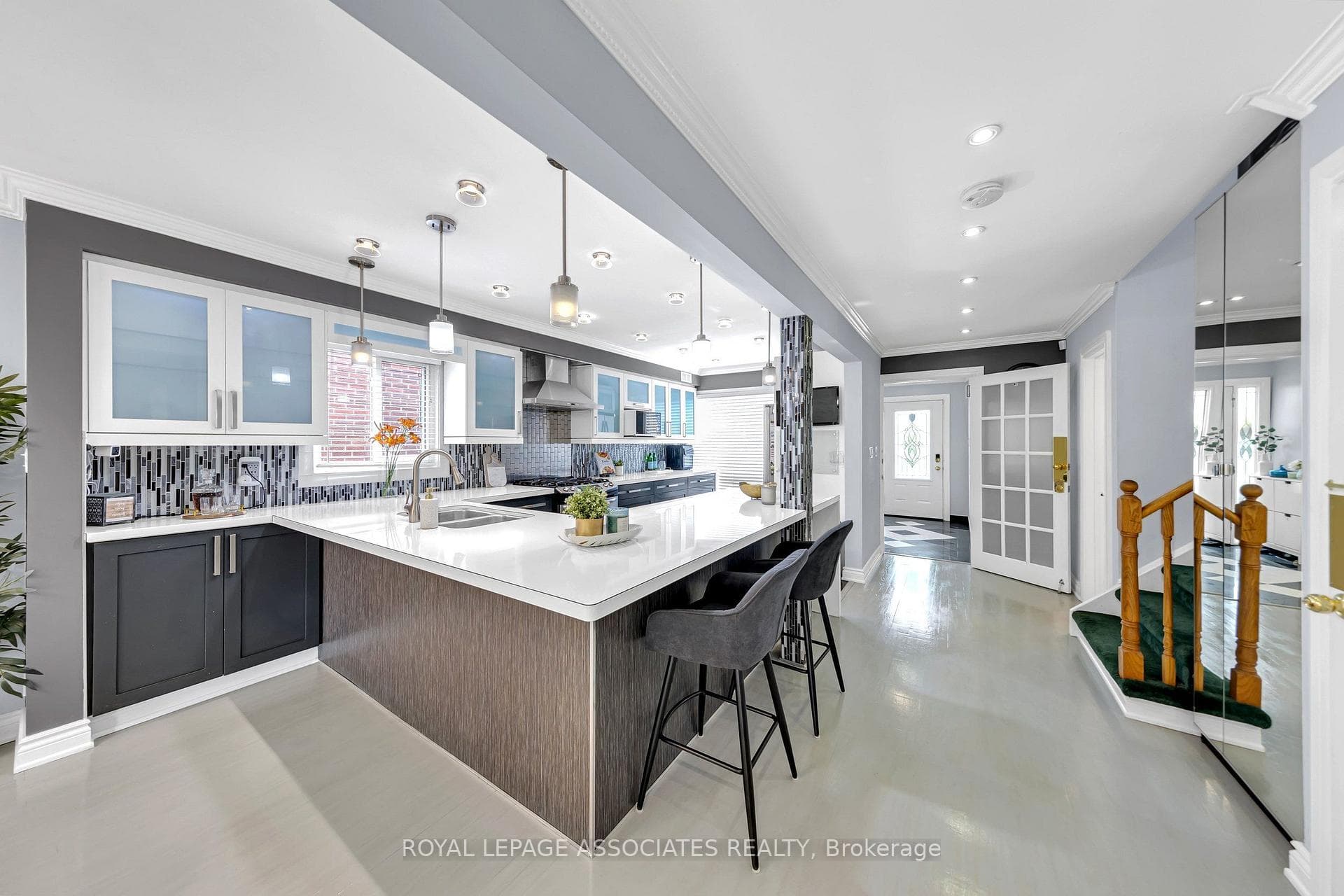 4 Apsco Avenue photo 16