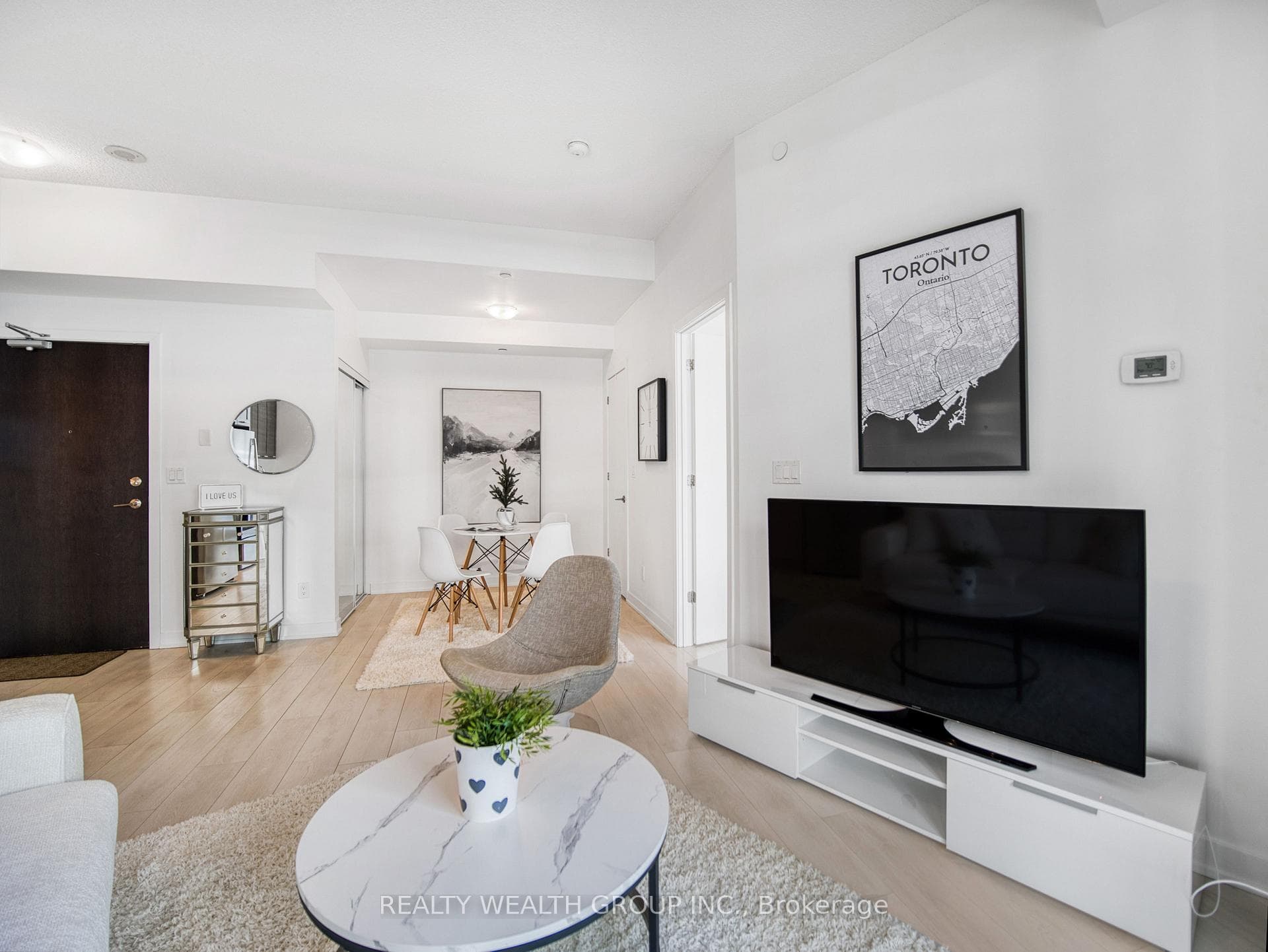 50 Bruyeres Mews Road Unit 715 photo 34
