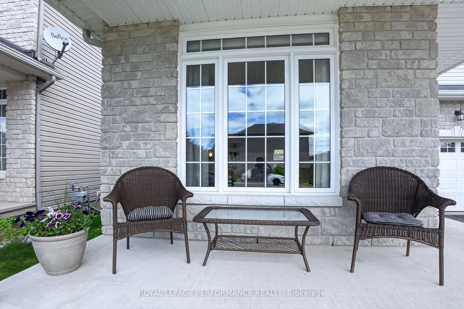 112 Jade Street photo 3