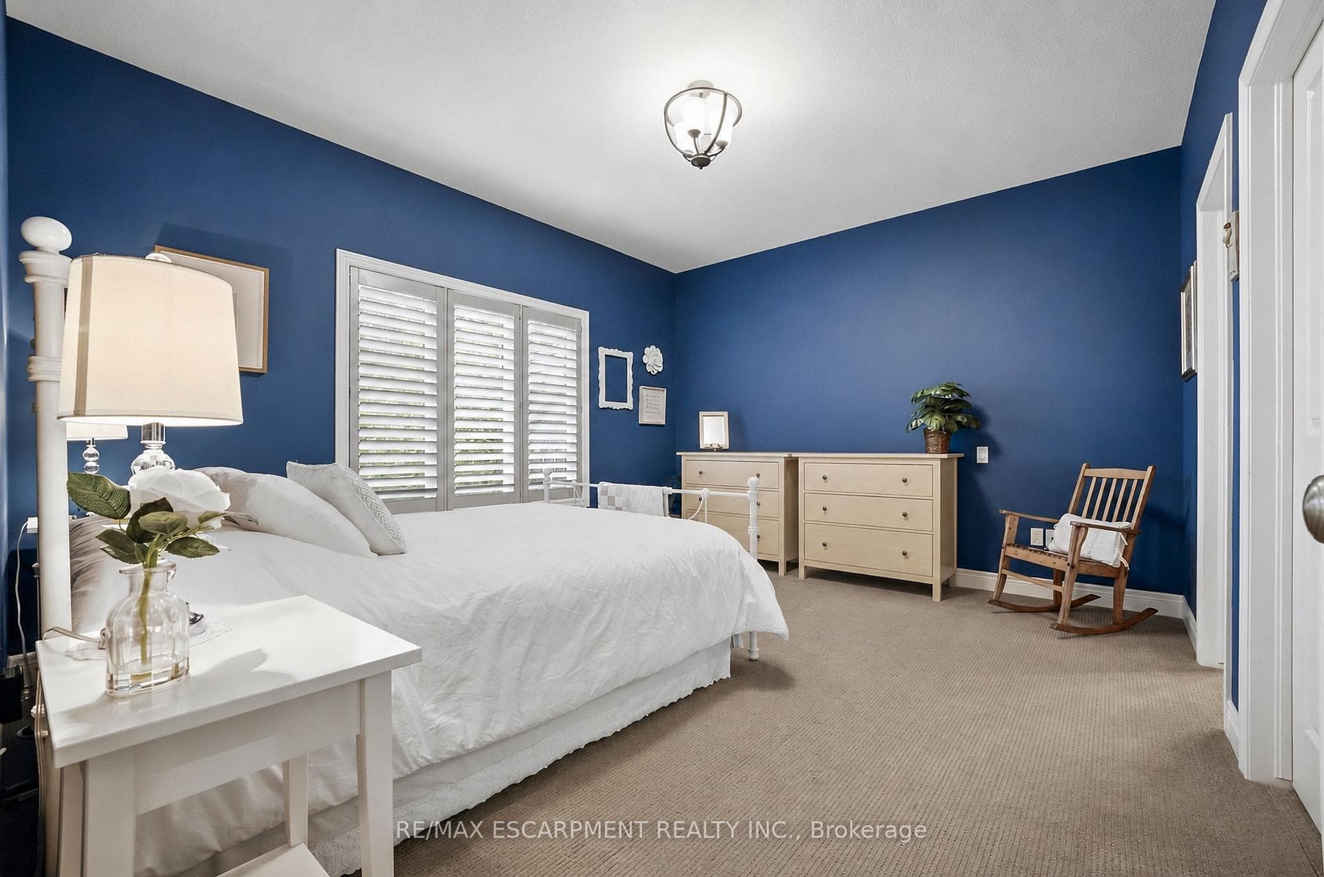 33 Pierpoint Drive photo 21