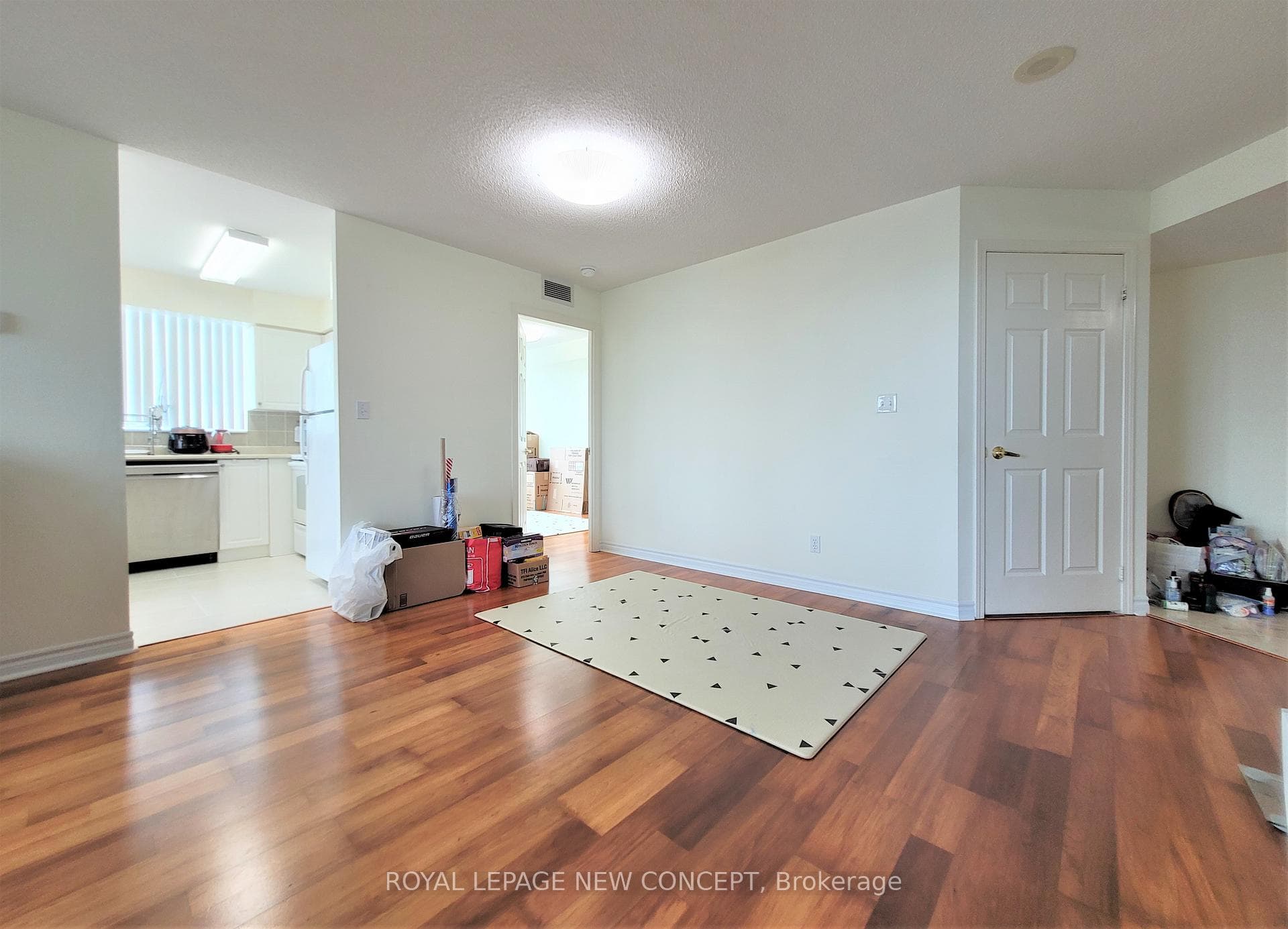 18 Spring Garden Avenue Unit 2608 photo 9