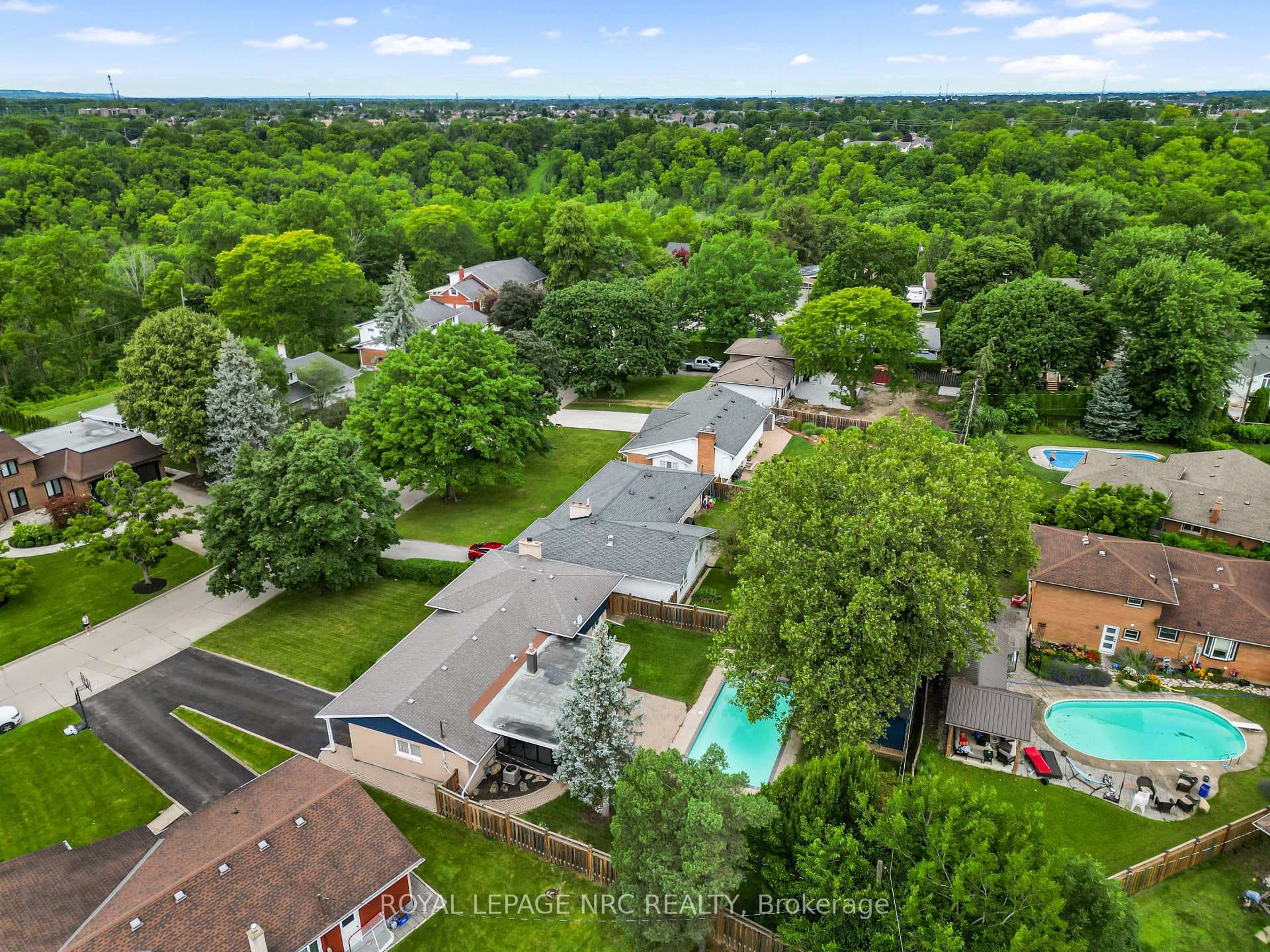 245 Riverview Boulevard photo 44
