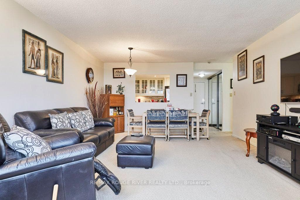 20 Dean Park Road Unit 716 photo 12