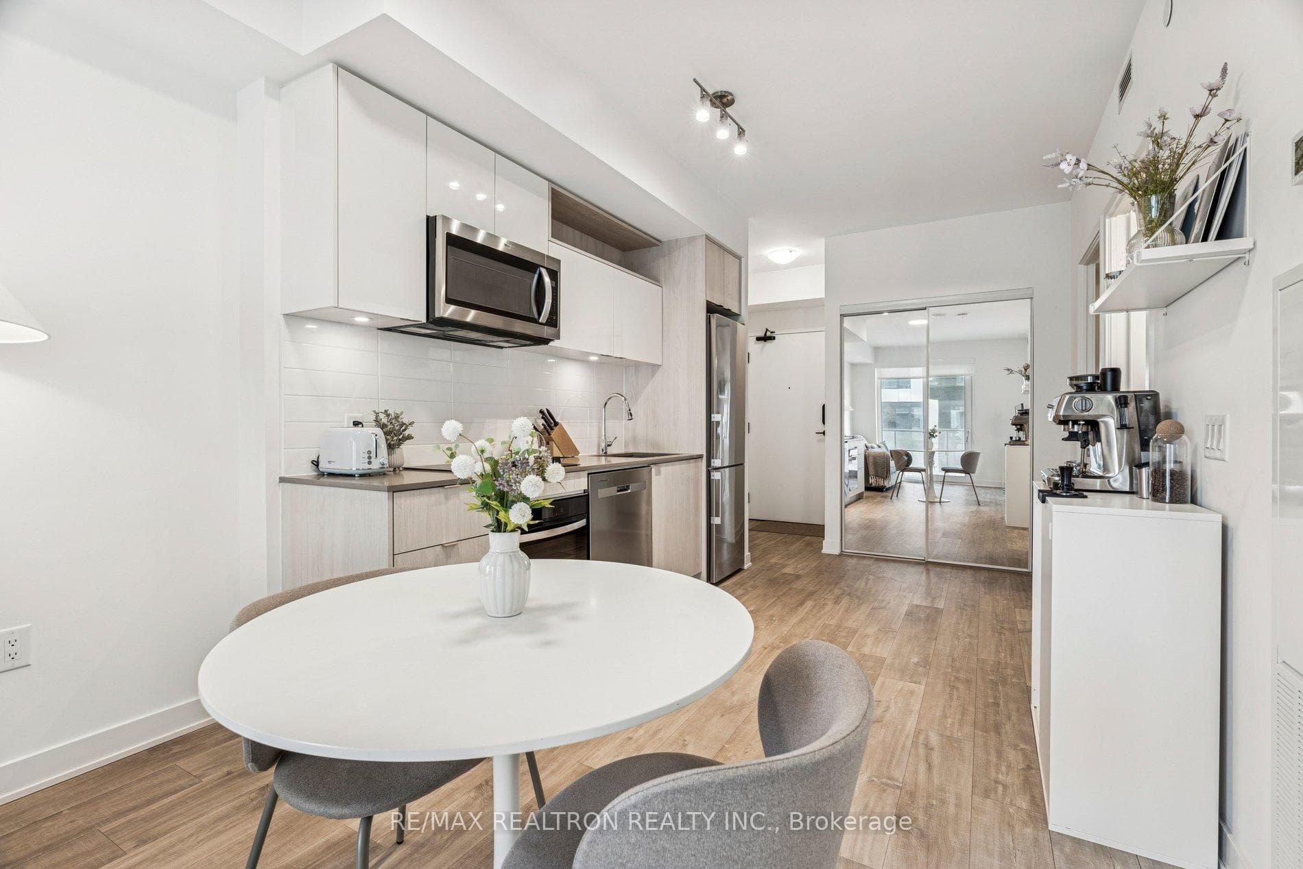 100 Dalhousie Street Unit 1412 photo 10