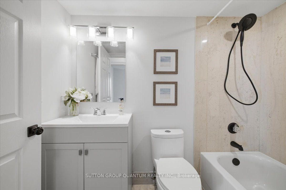 335 Webb Drive Unit PH106 photo 32
