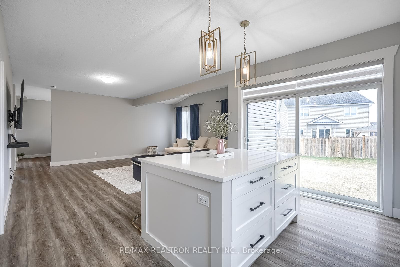 44 Allenwood Road photo 18