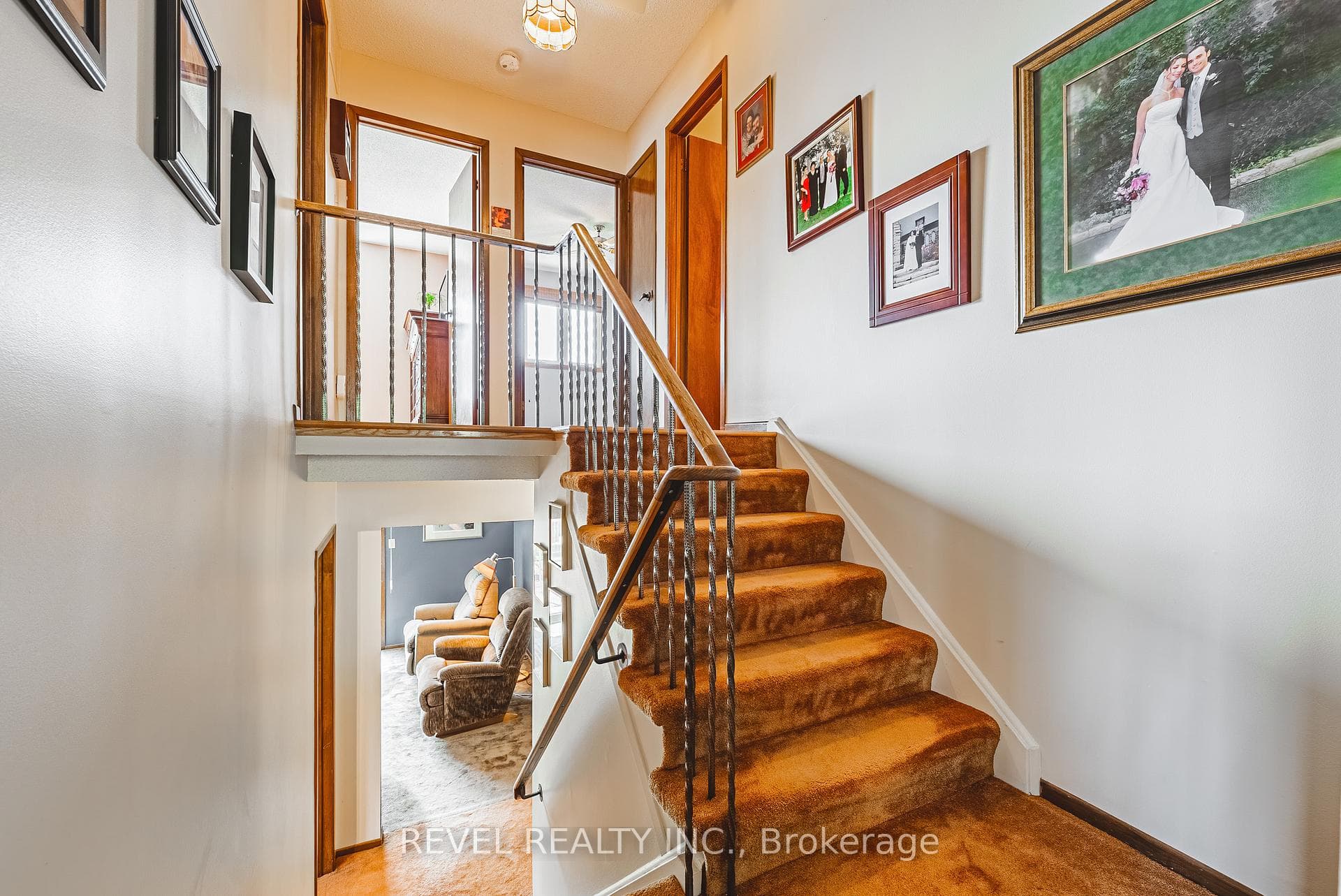 611 Foster Court photo 14
