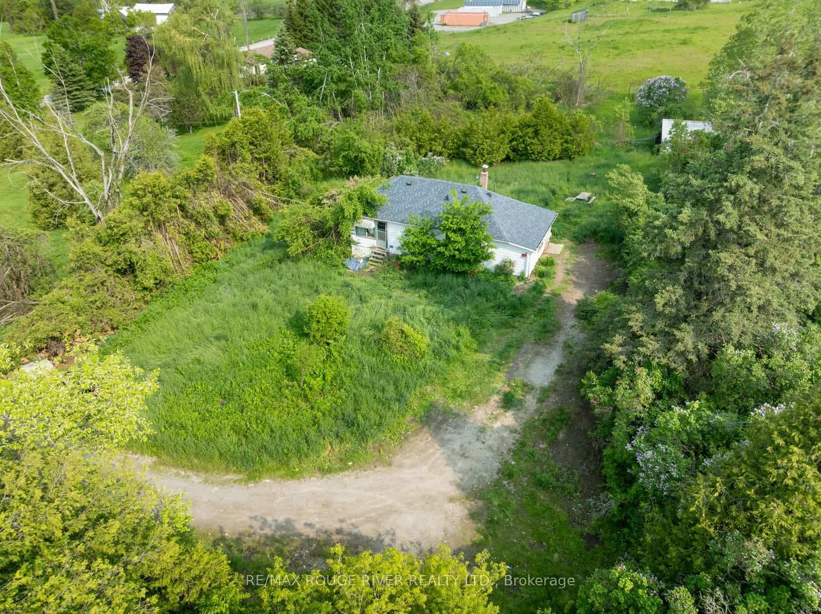 15 Capstick Road photo 8