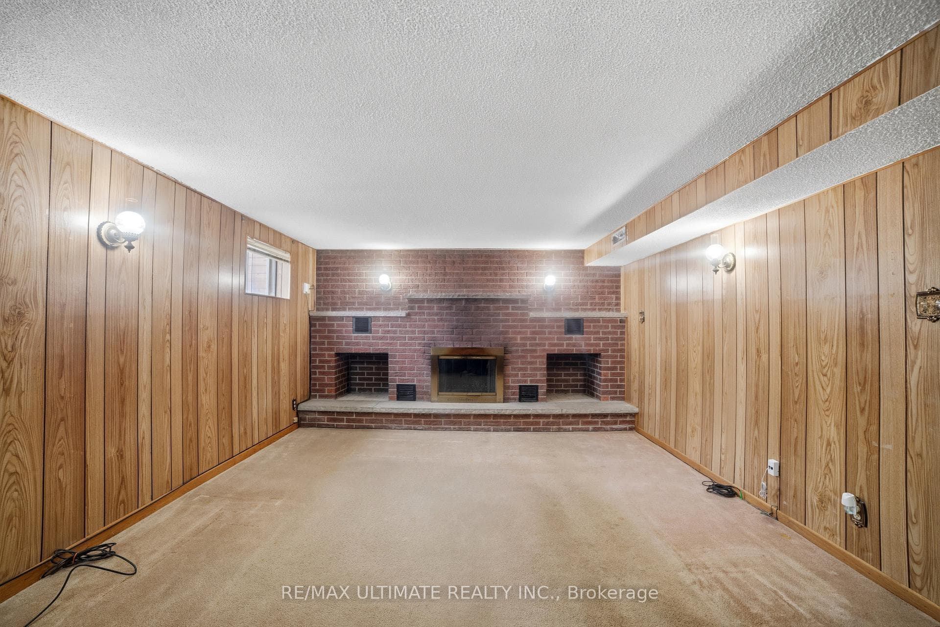 48 Savona Drive photo 24
