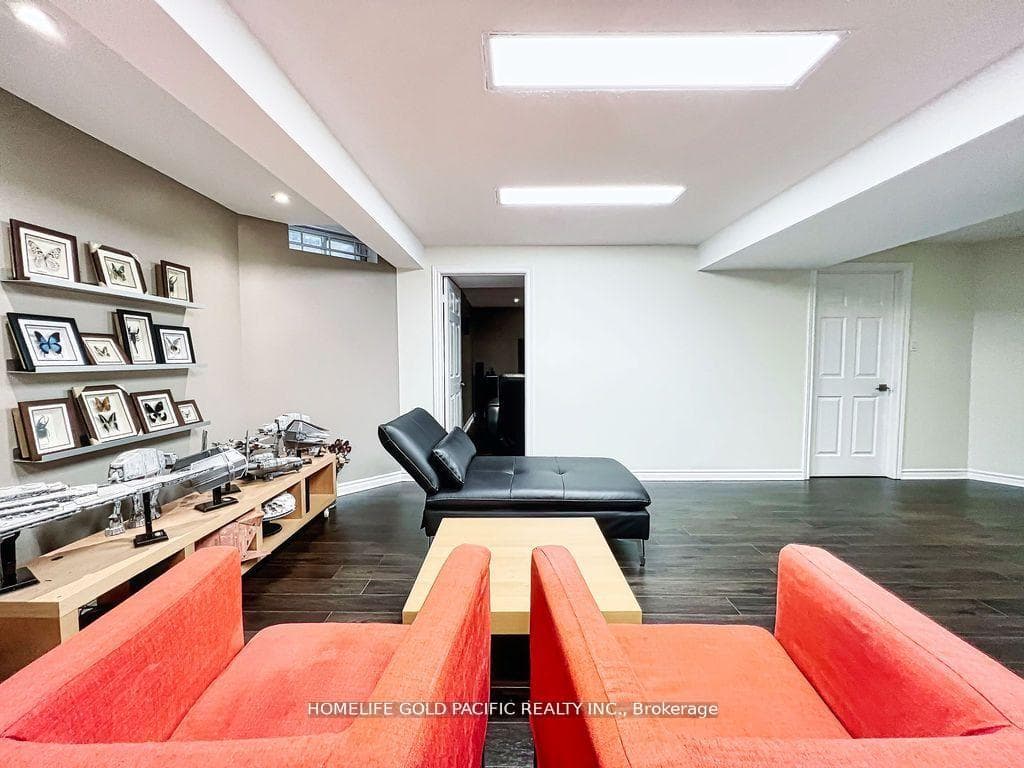 73 Macrill Road photo 37