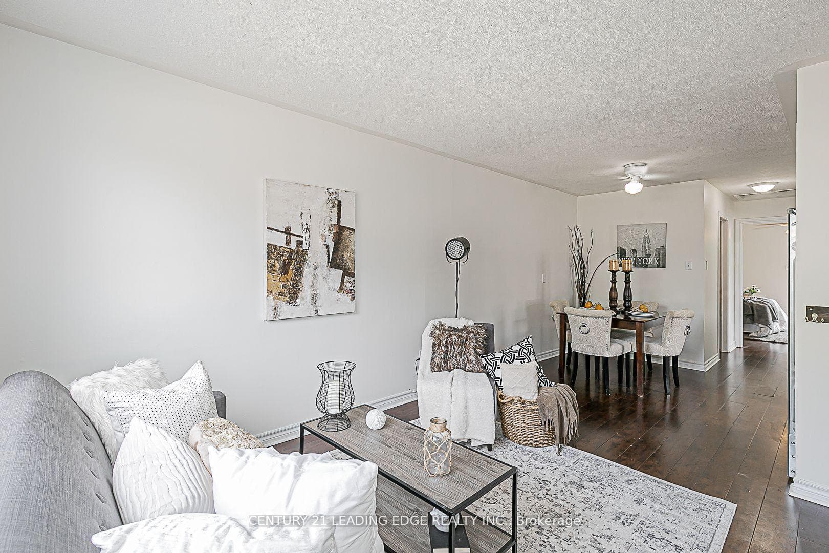 1422 Outlet Drive photo 5