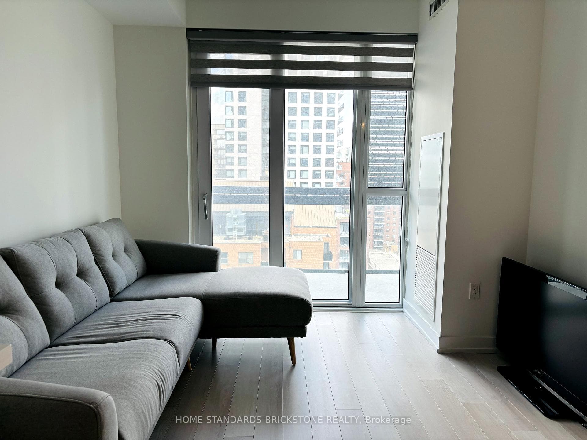 39 Roehampton Avenue Unit 1102 photo 1