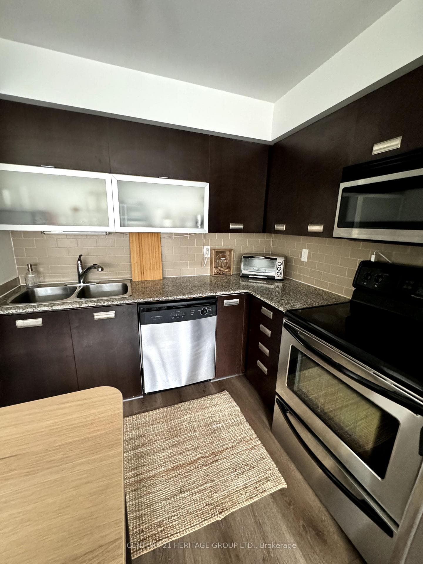 80 Western Battery Road Unit 214 photo 3