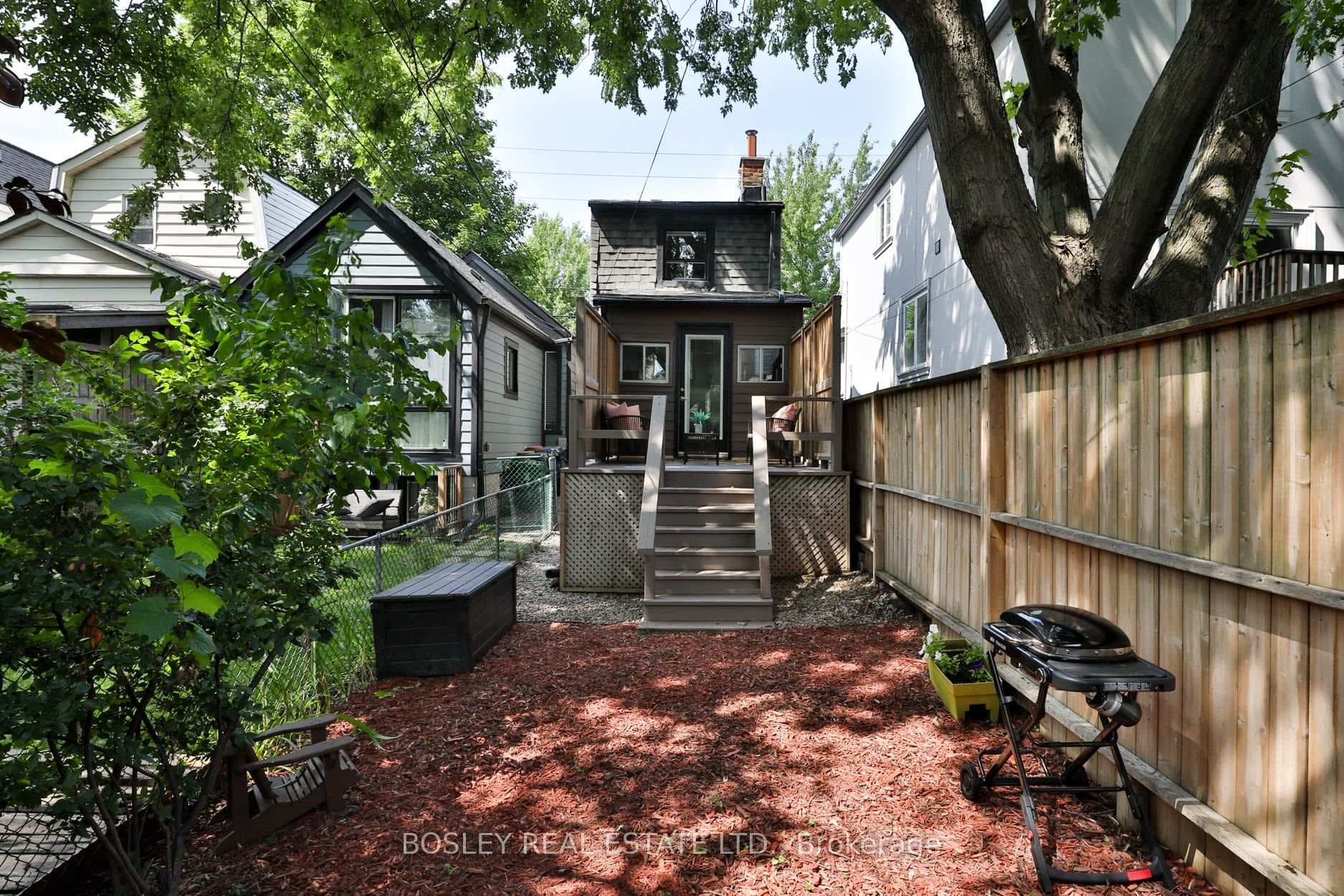 373 Sammon Avenue photo 39