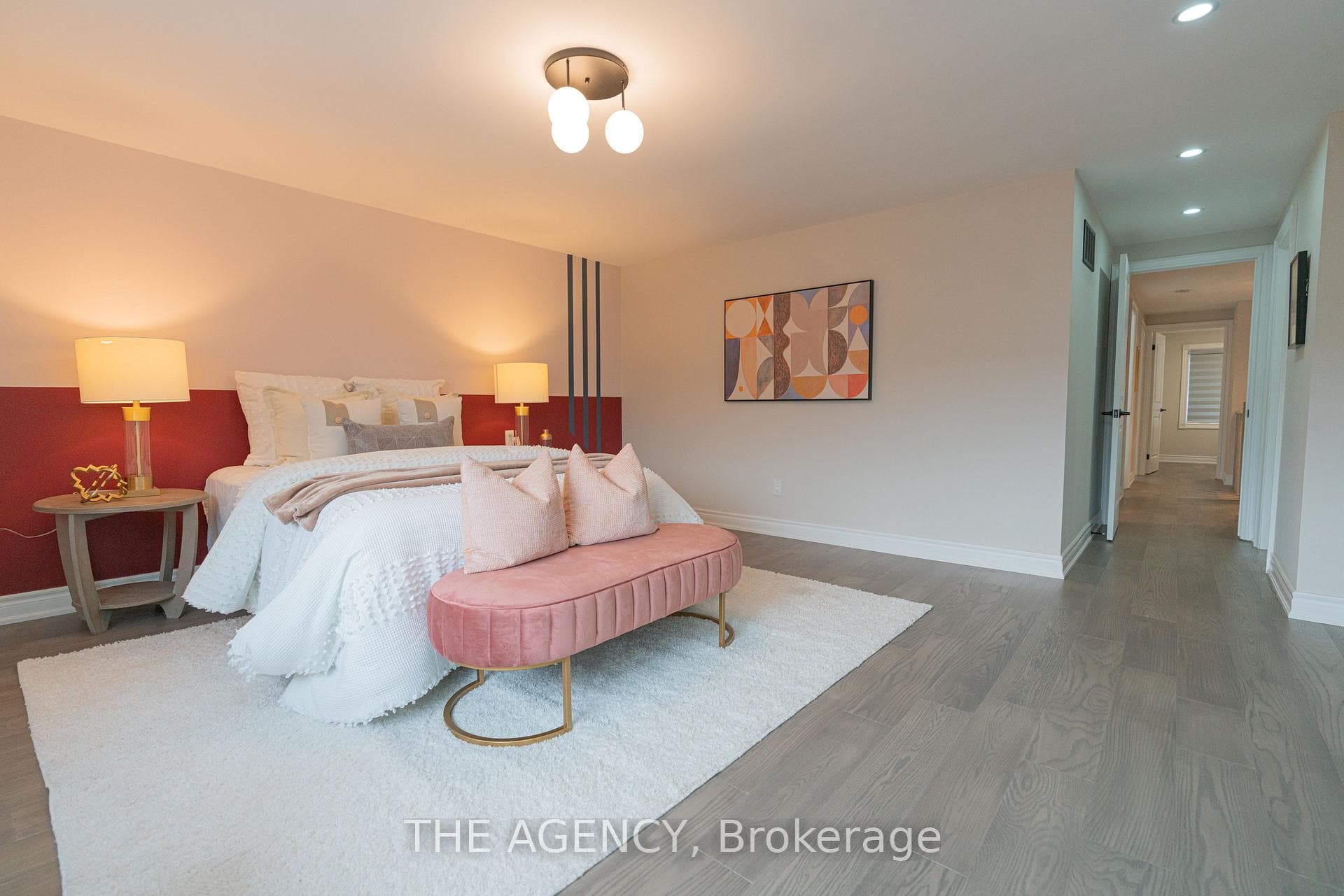 115 Chloe Crescent photo 25