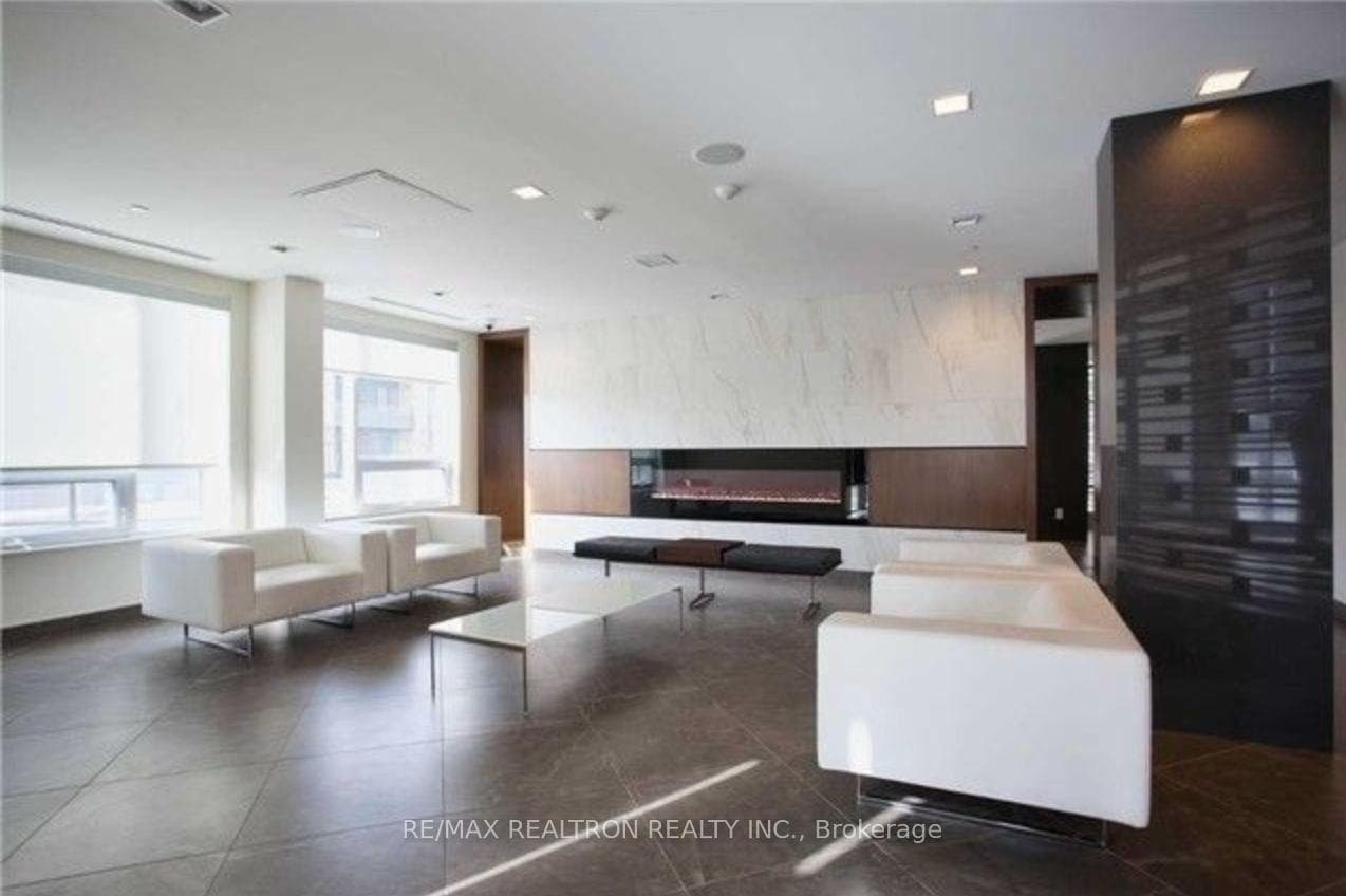 8200 Birchmount Road Unit 722 photo 15