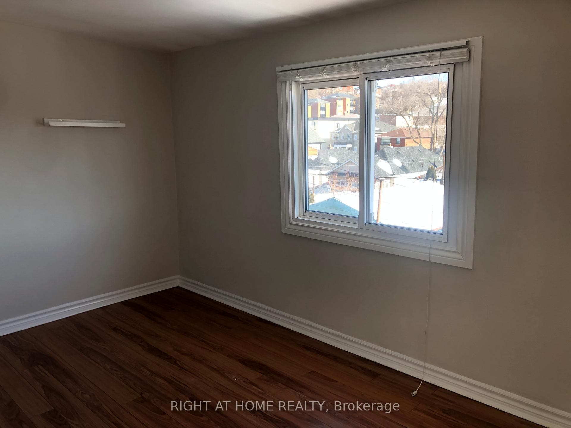 25 Lacey Avenue Unit Main photo 6