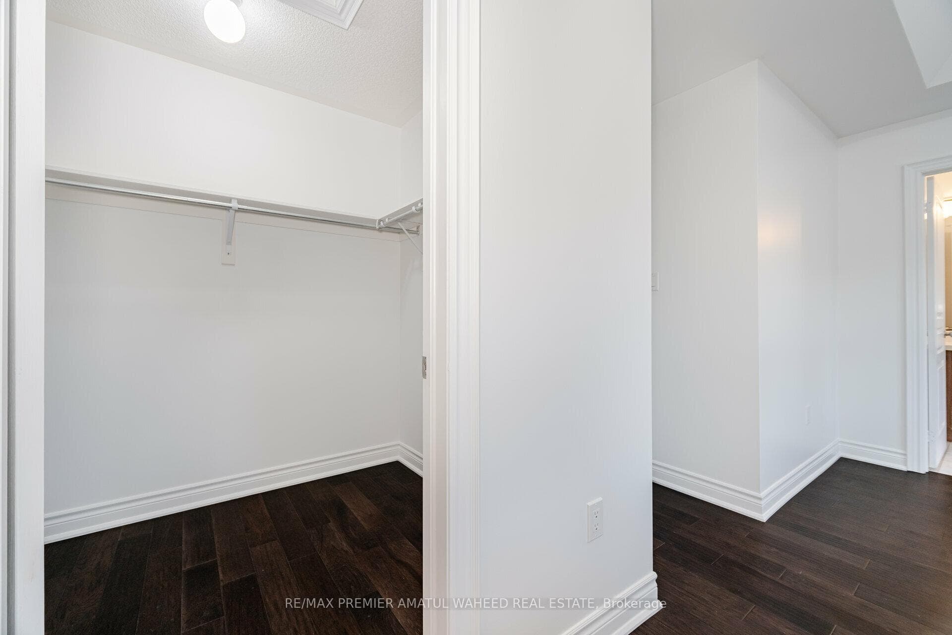 101 Algoma Drive photo 25