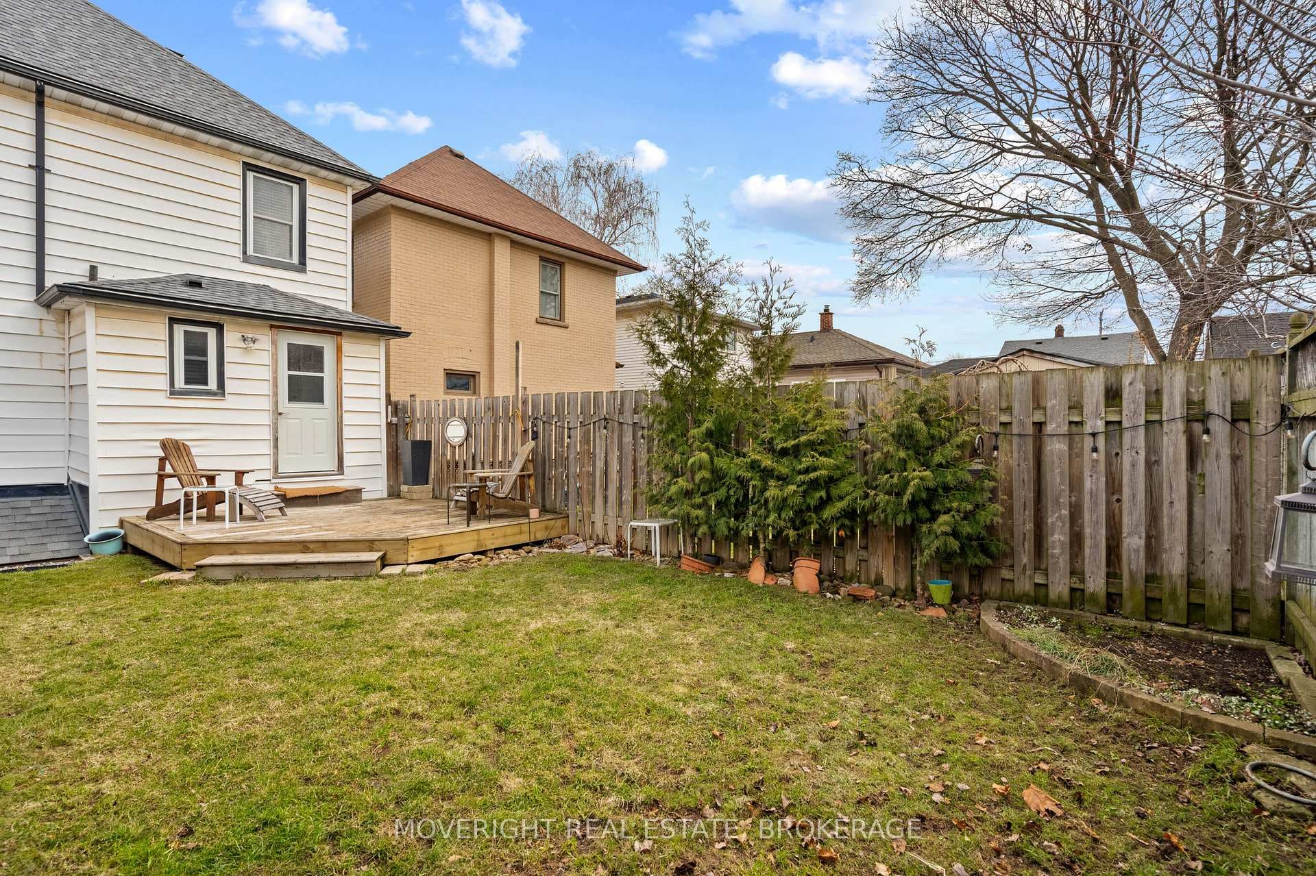 6 Gibson Place photo 36