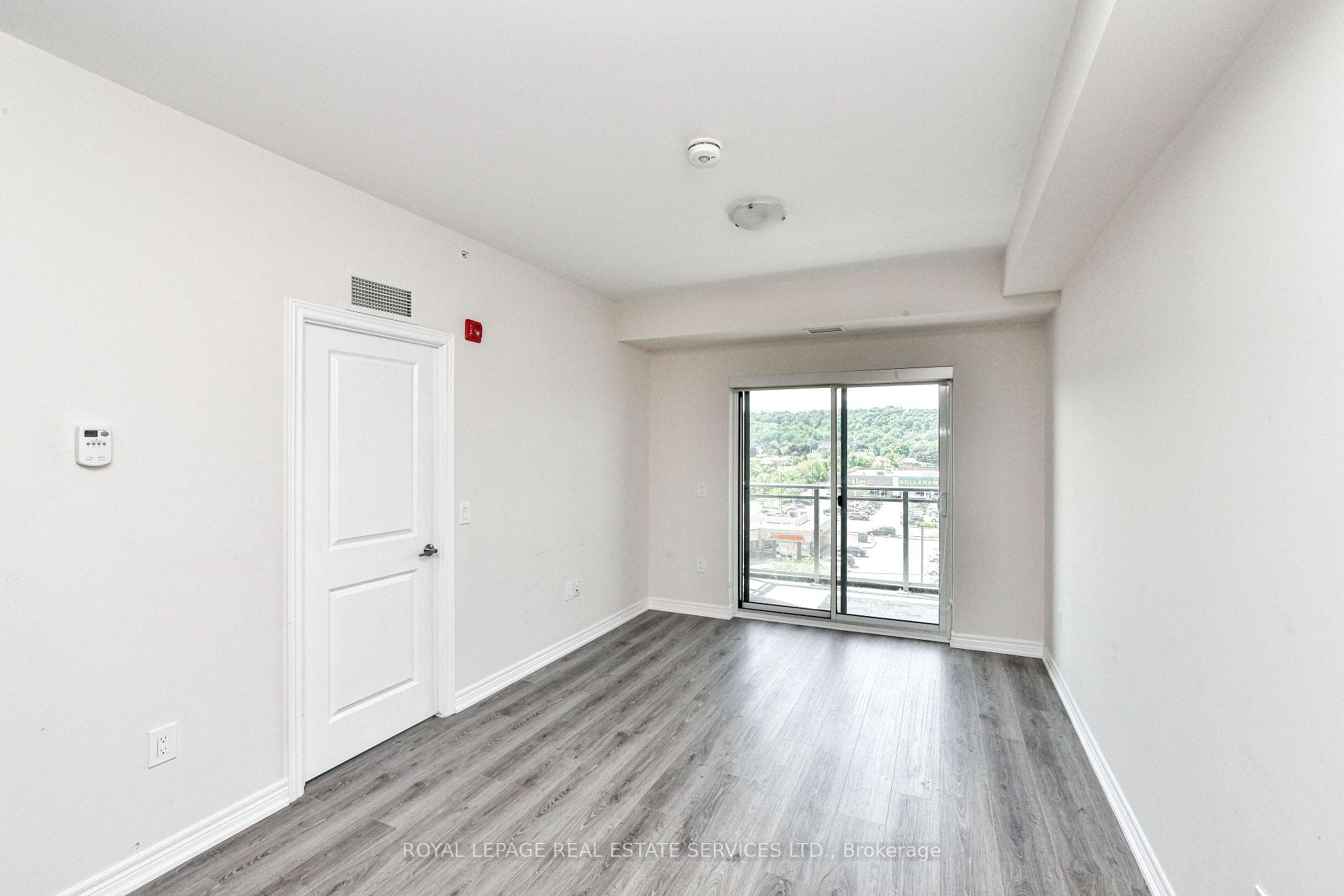 121 Highway 8 Road Unit 613 photo 10