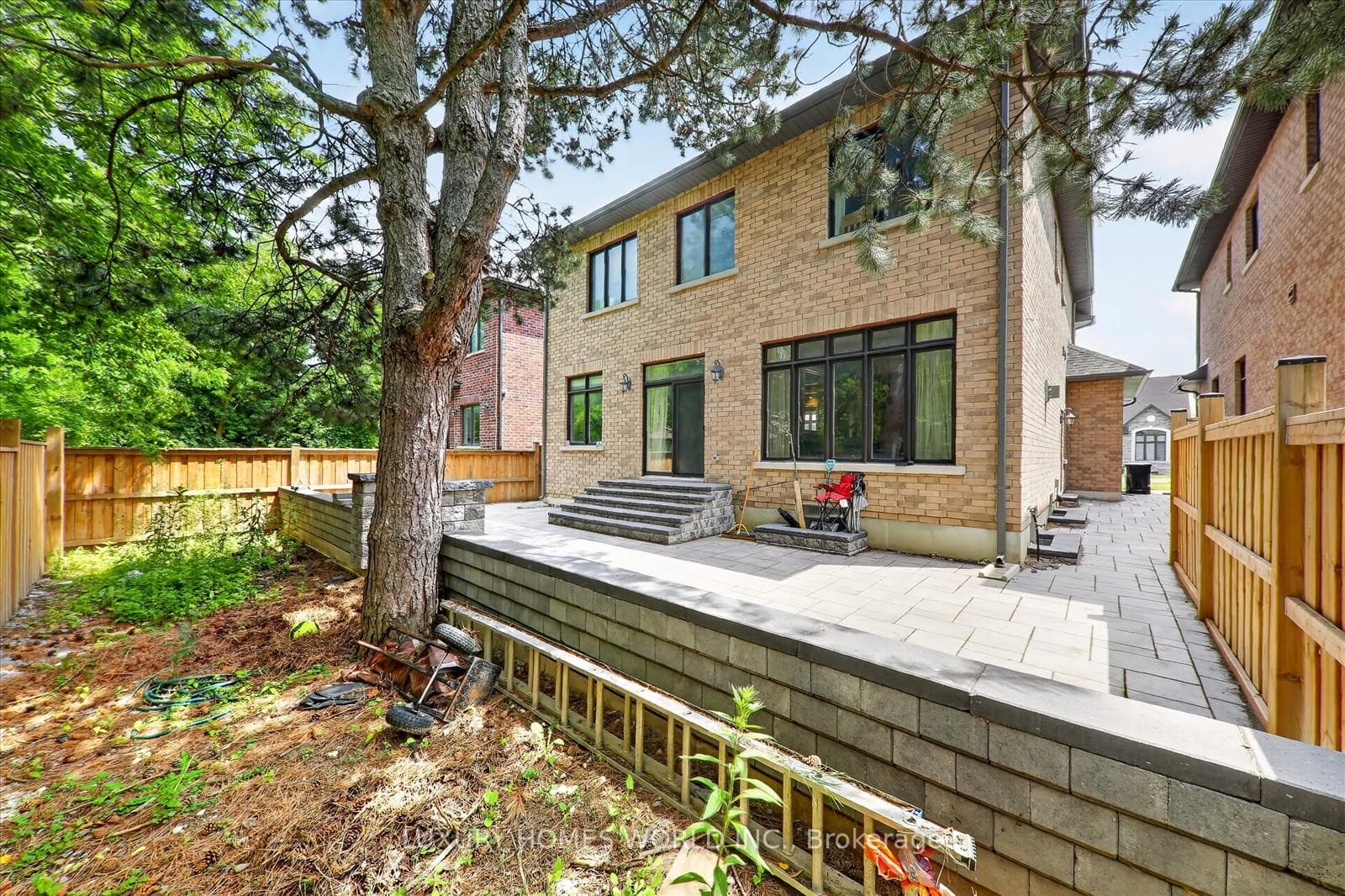 35 Starfire Drive photo 42