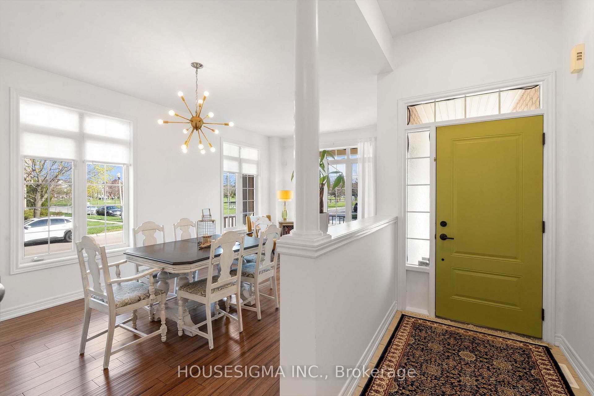 Entry into large dining room or living room