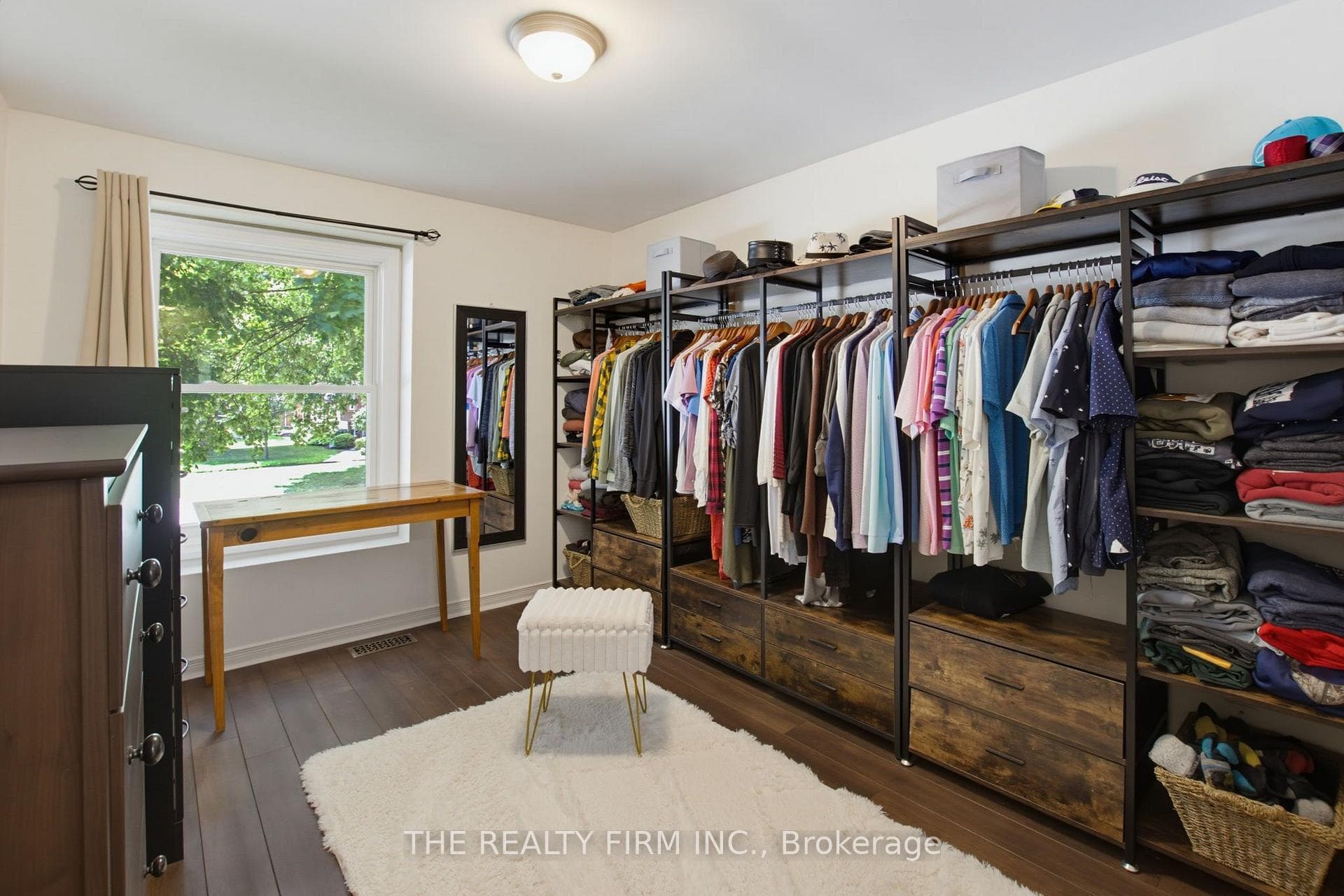 493 Maple Street photo 15