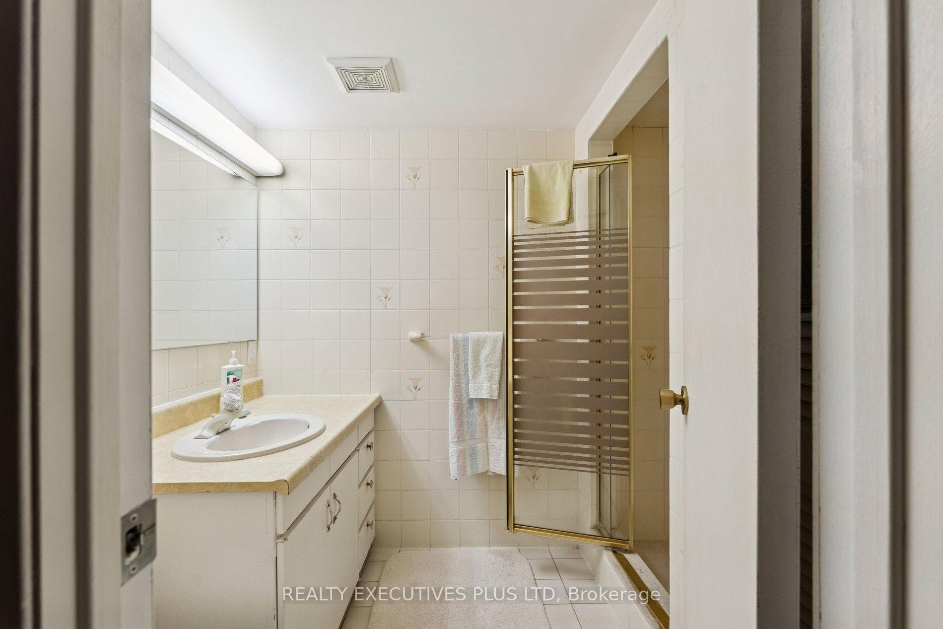 Basement 3 piece Bathroom