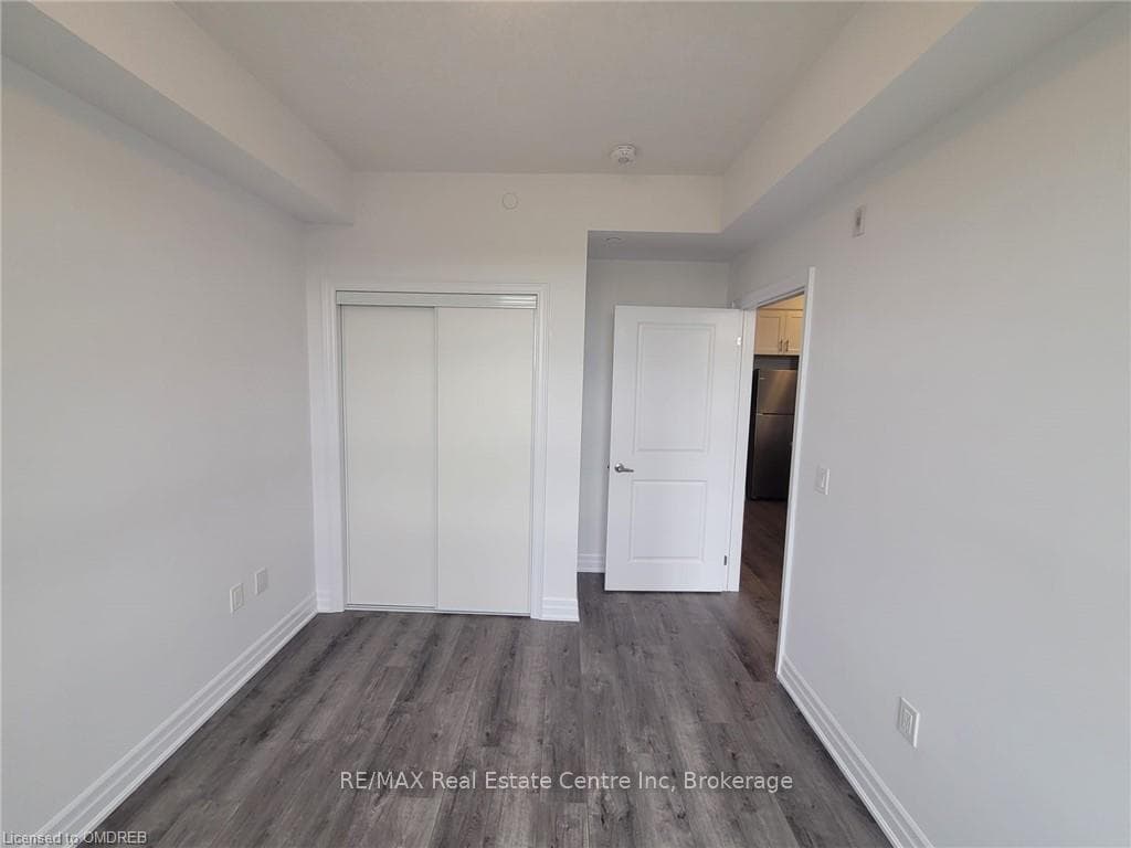 5055 GREENLANE Road Unit 501 photo 15