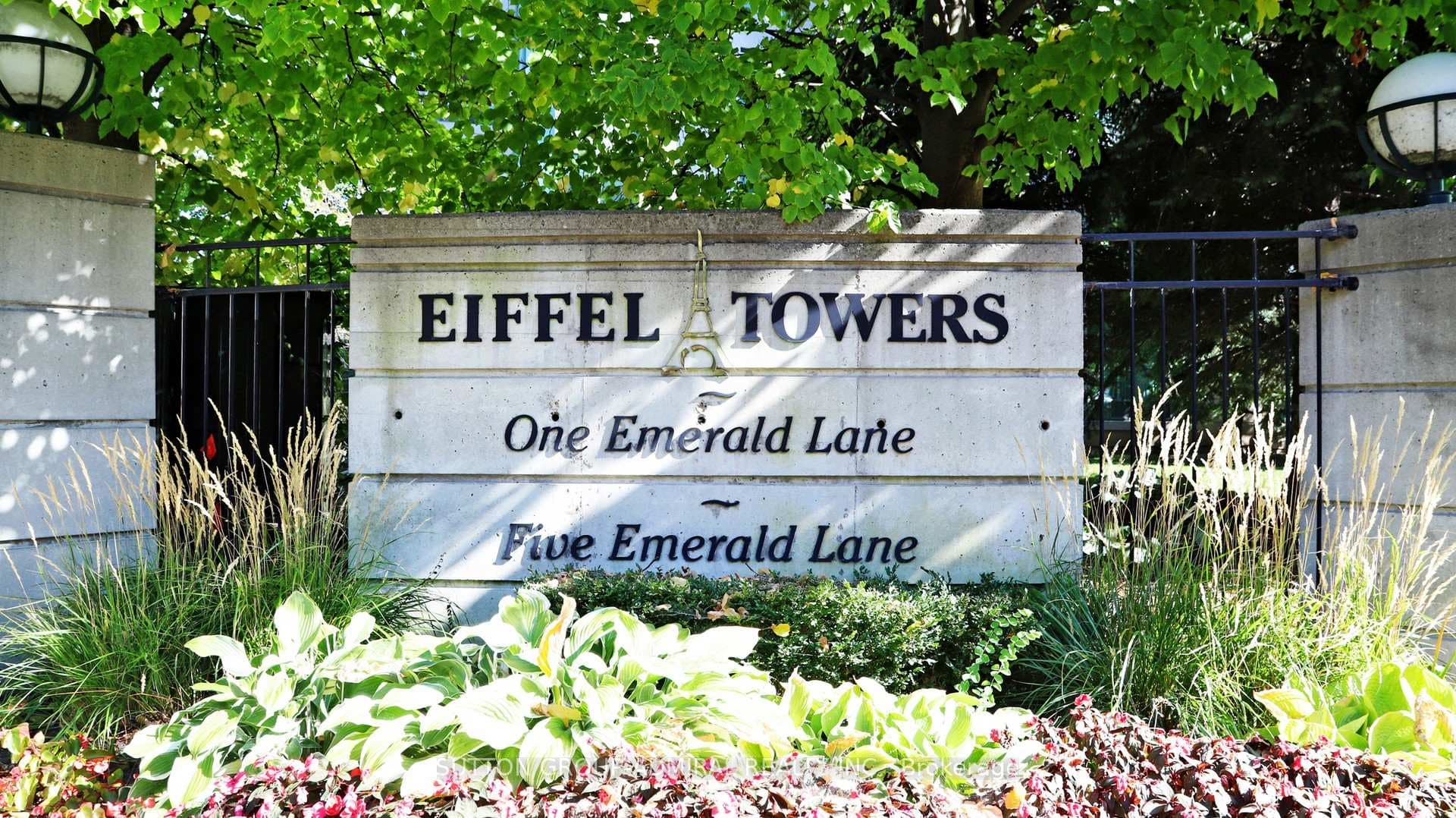 1 Emerald Lane Unit 407 photo 2