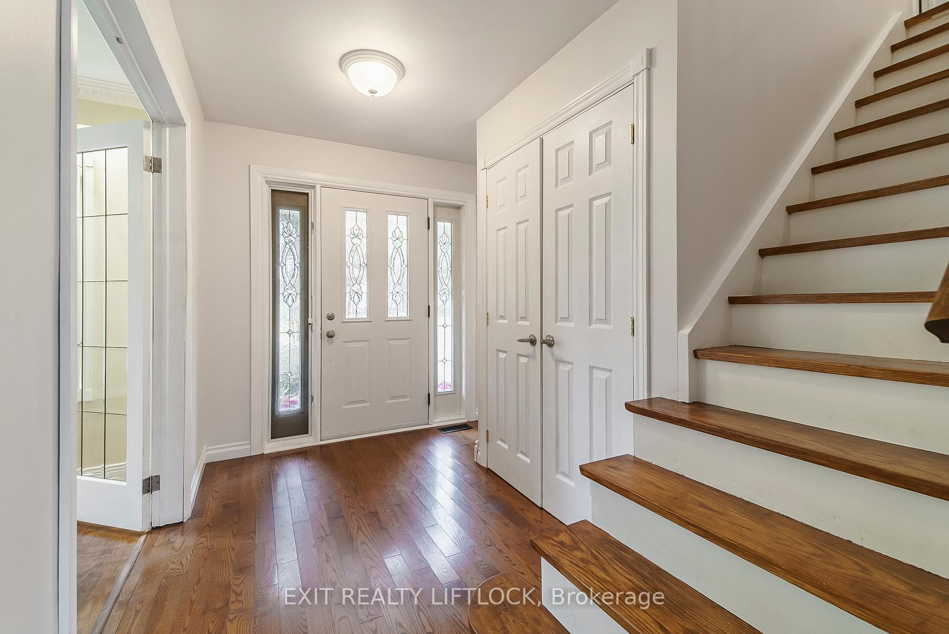 463 Holcan Avenue photo 6