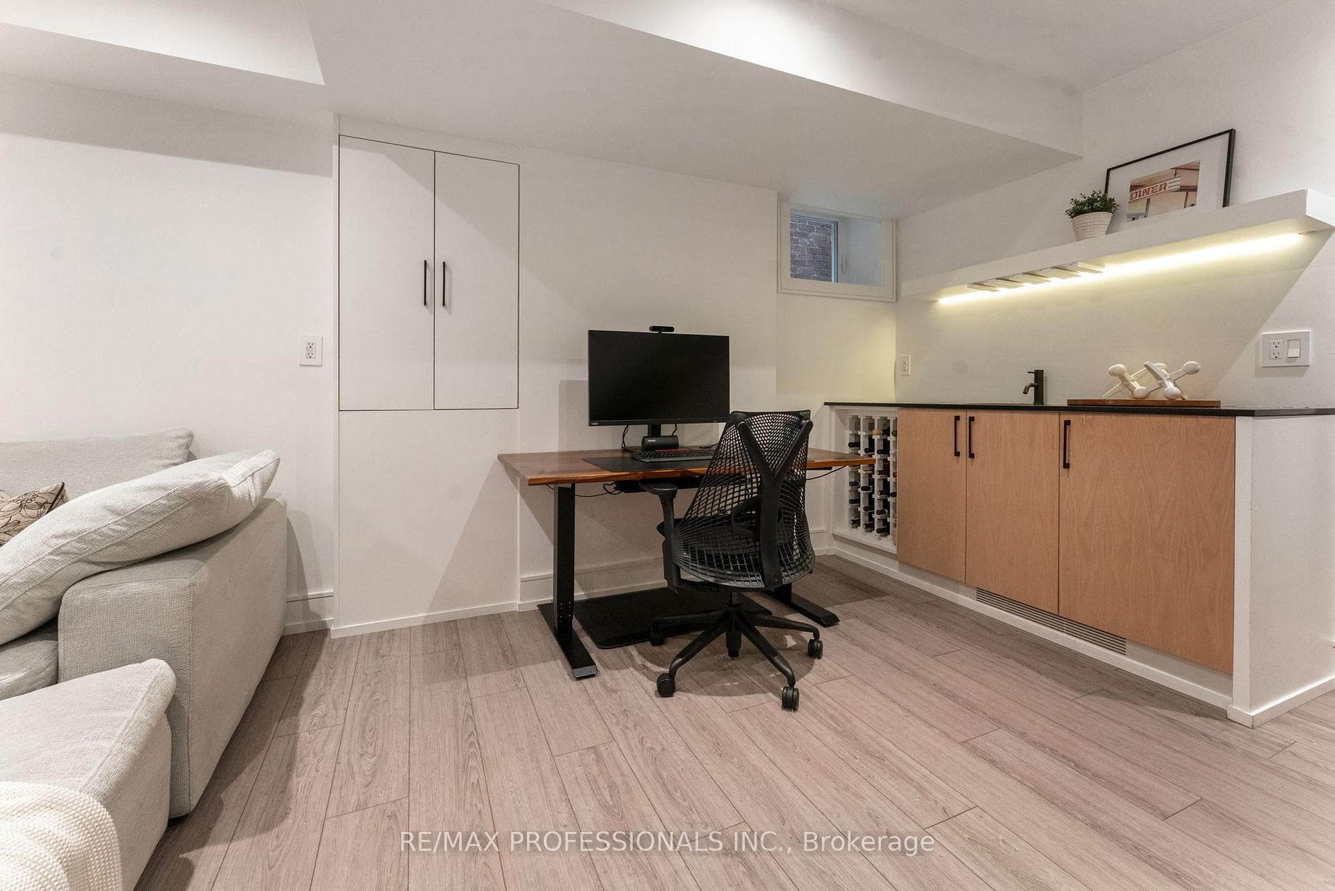 12 Mayfield Avenue photo 39