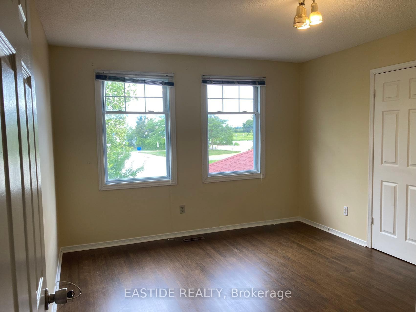 156 Bristol Road photo 17