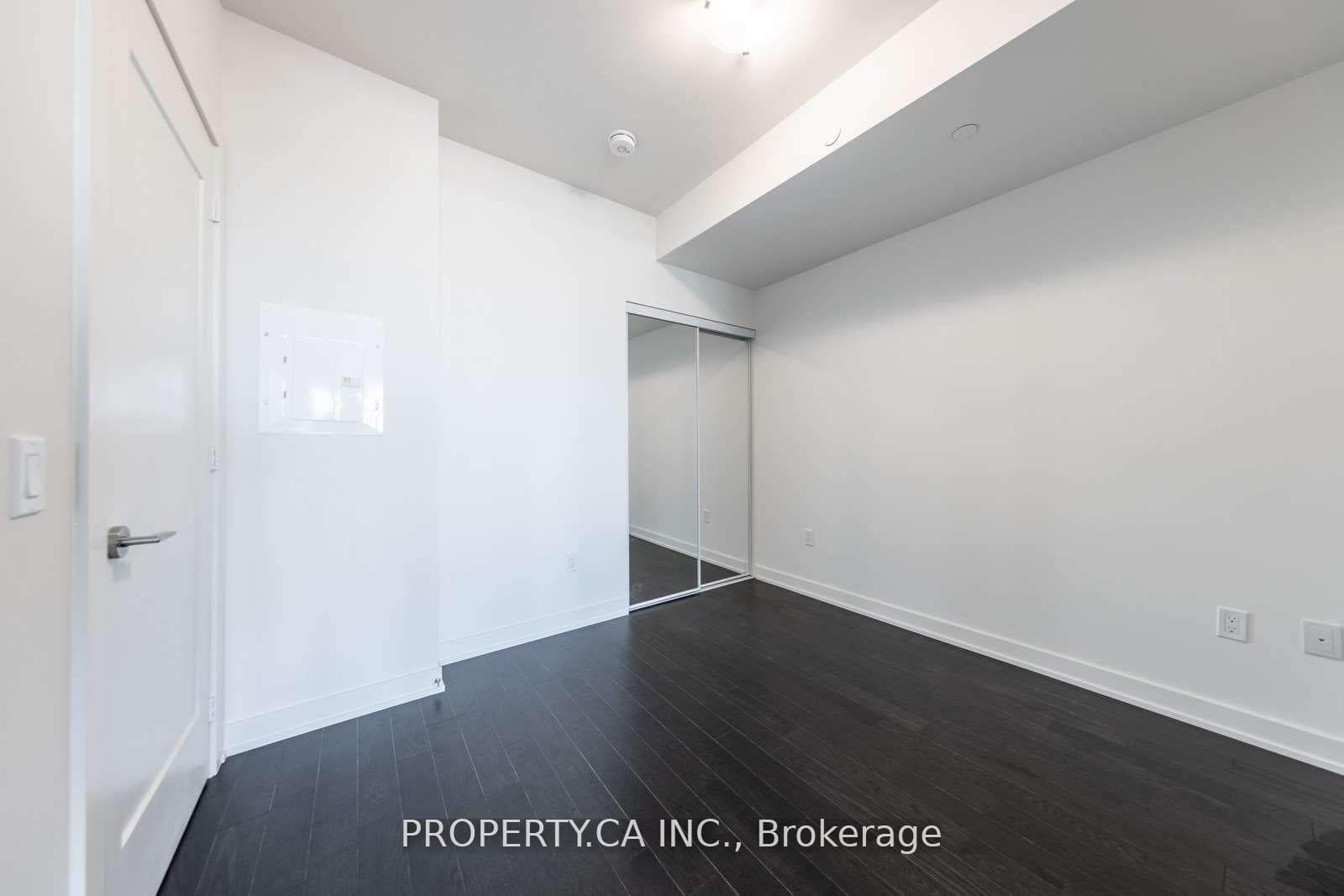 330 Richmond Street Unit 1109 photo 10