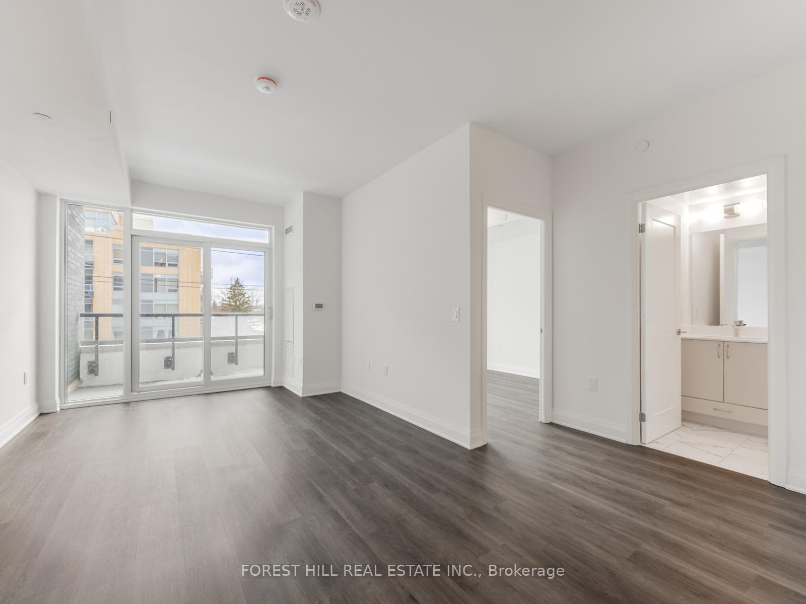 700 Sheppard Avenue Unit 406 photo 17