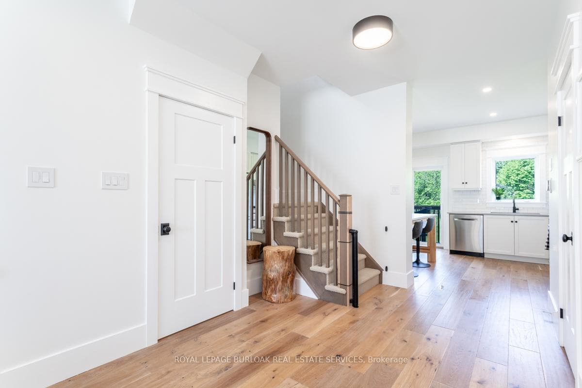 25 Barley Lane photo 6