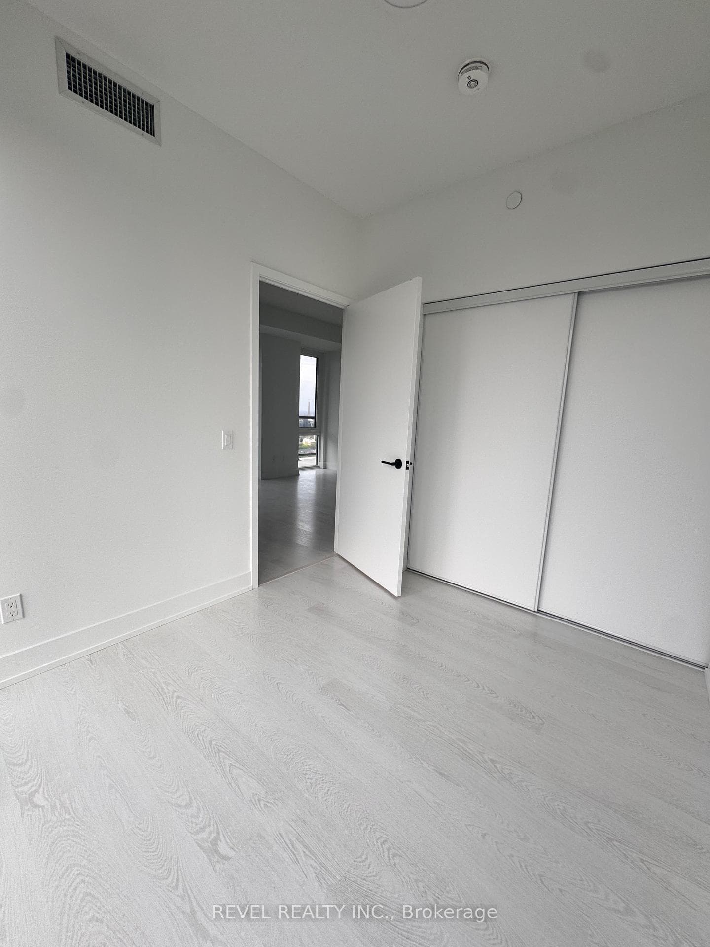 308 JARVIS ST N/A Unit 3111 photo 3