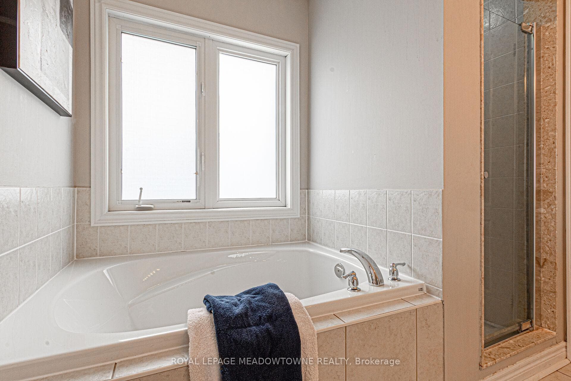 534 Grant Way photo 25