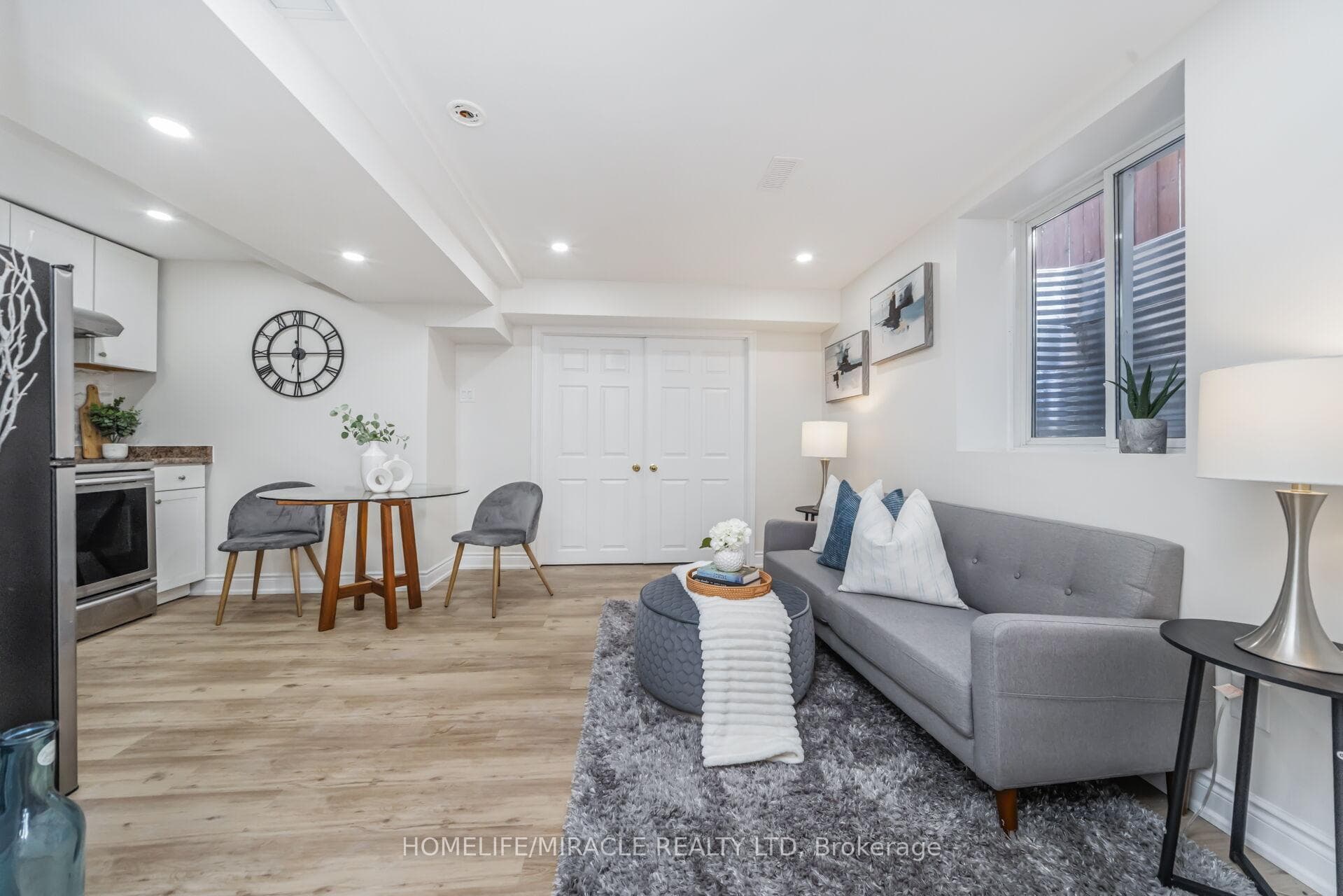7307 Cork Tree Row photo 27