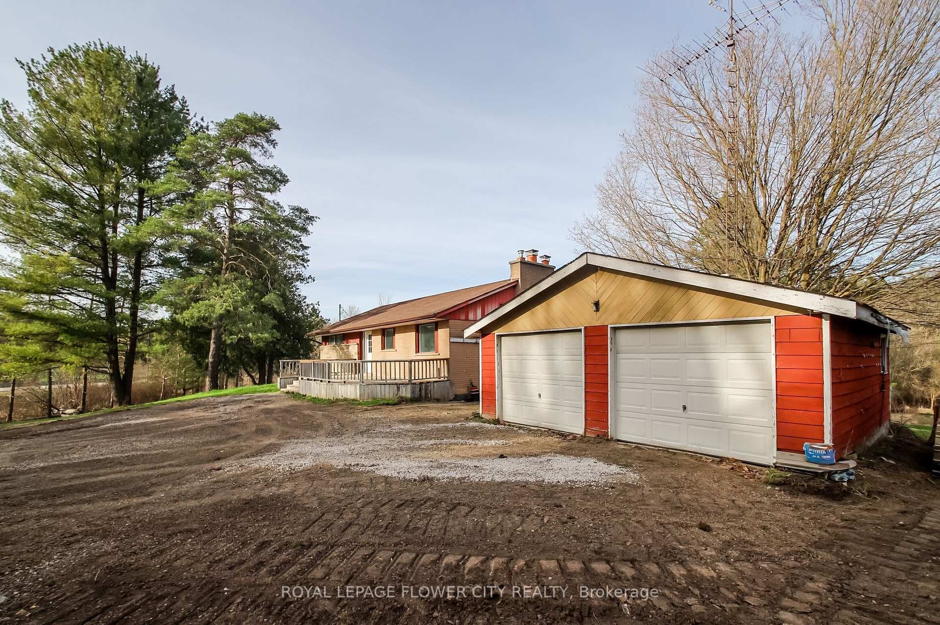 7555 Old Church Road photo 3