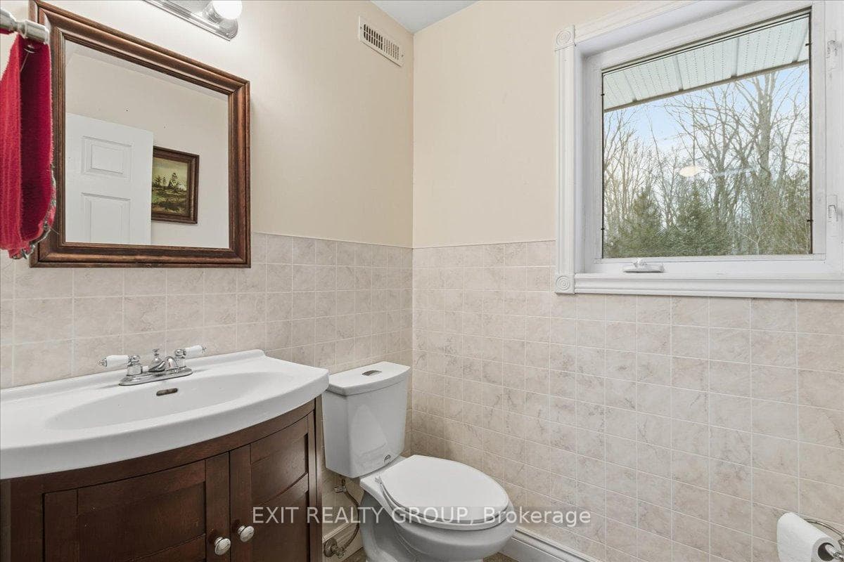192 Ryan Road photo 38
