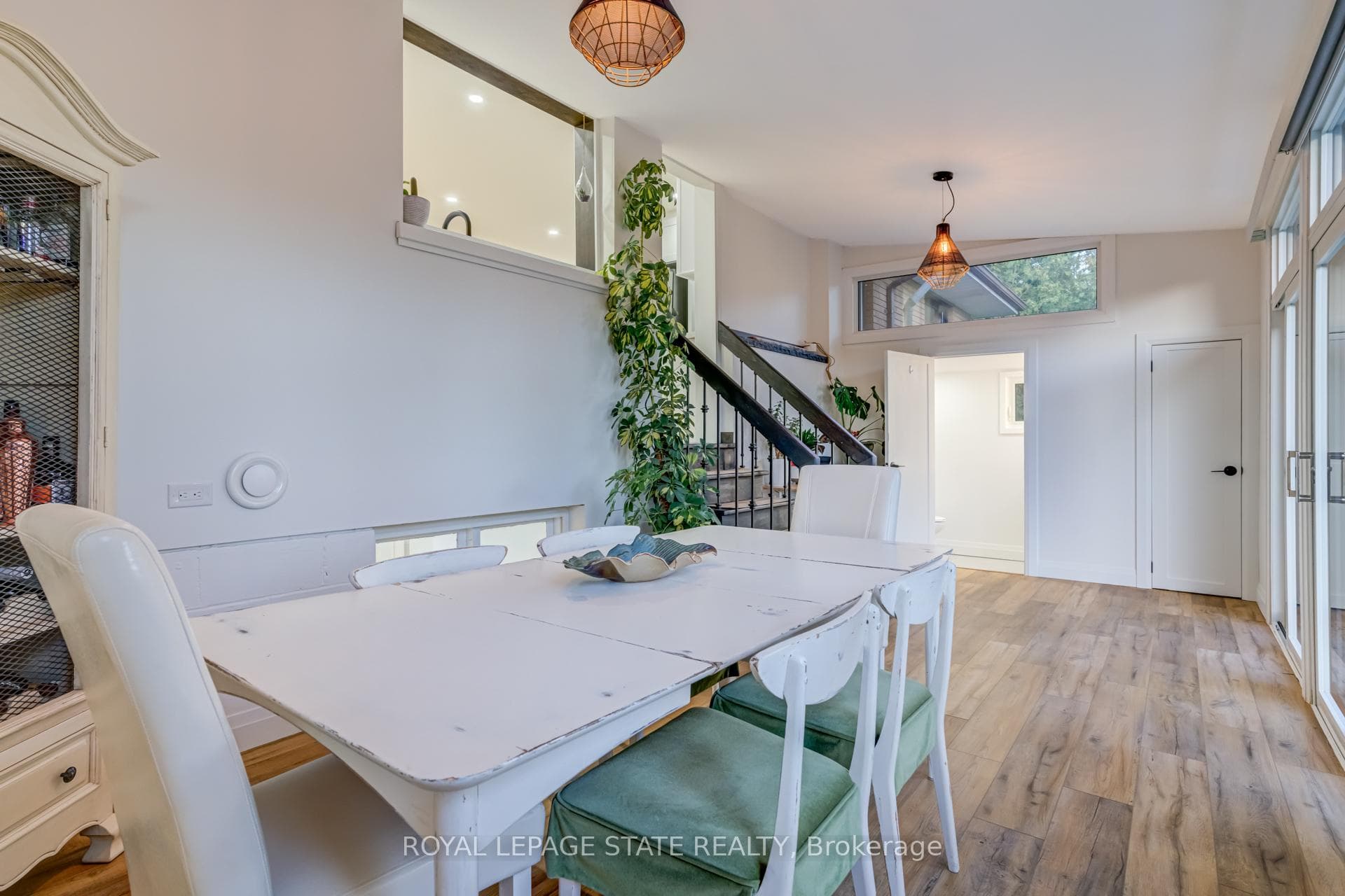 6461 Dickenson Road photo 37