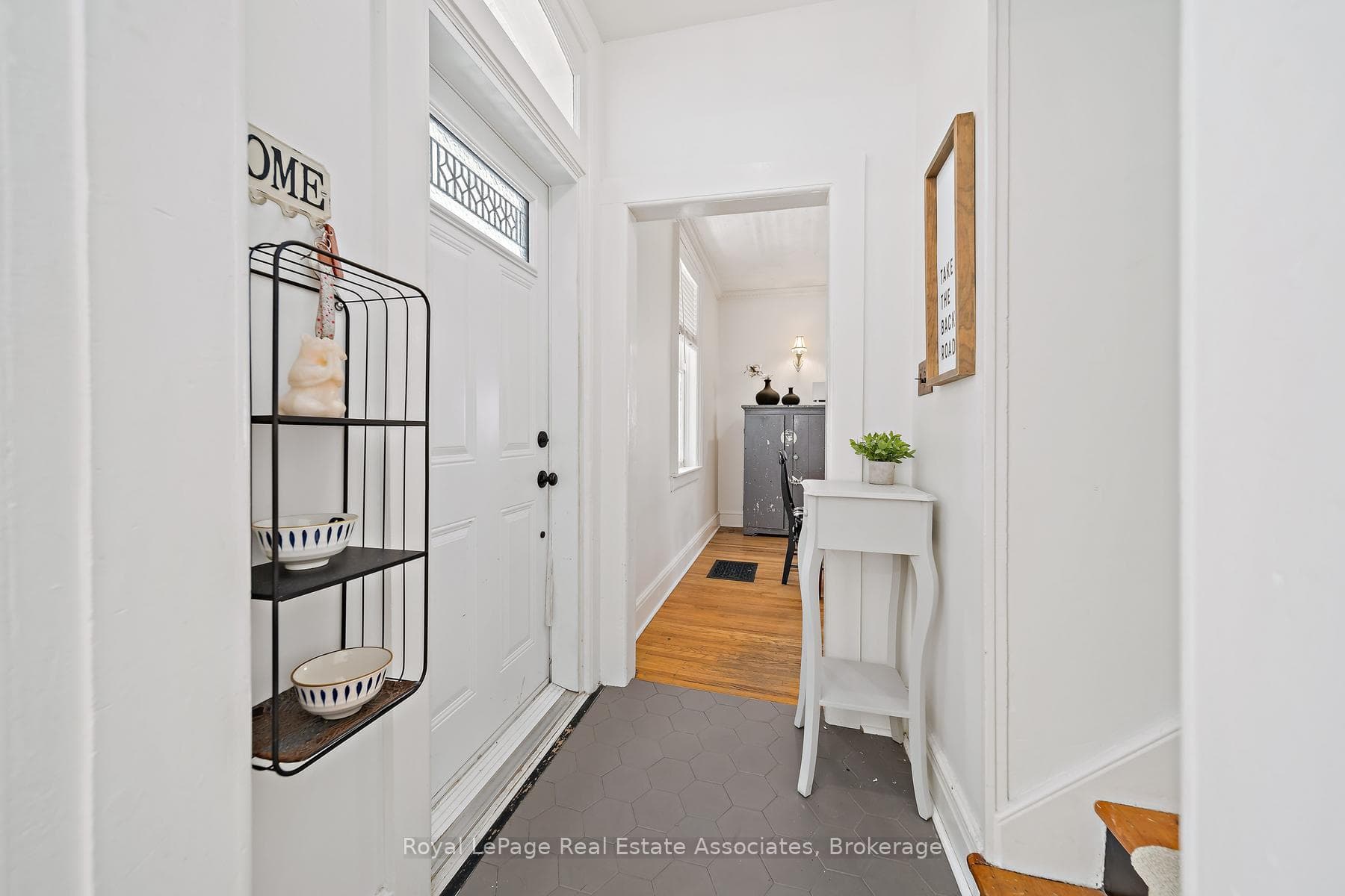 231 Arthur Street photo 7