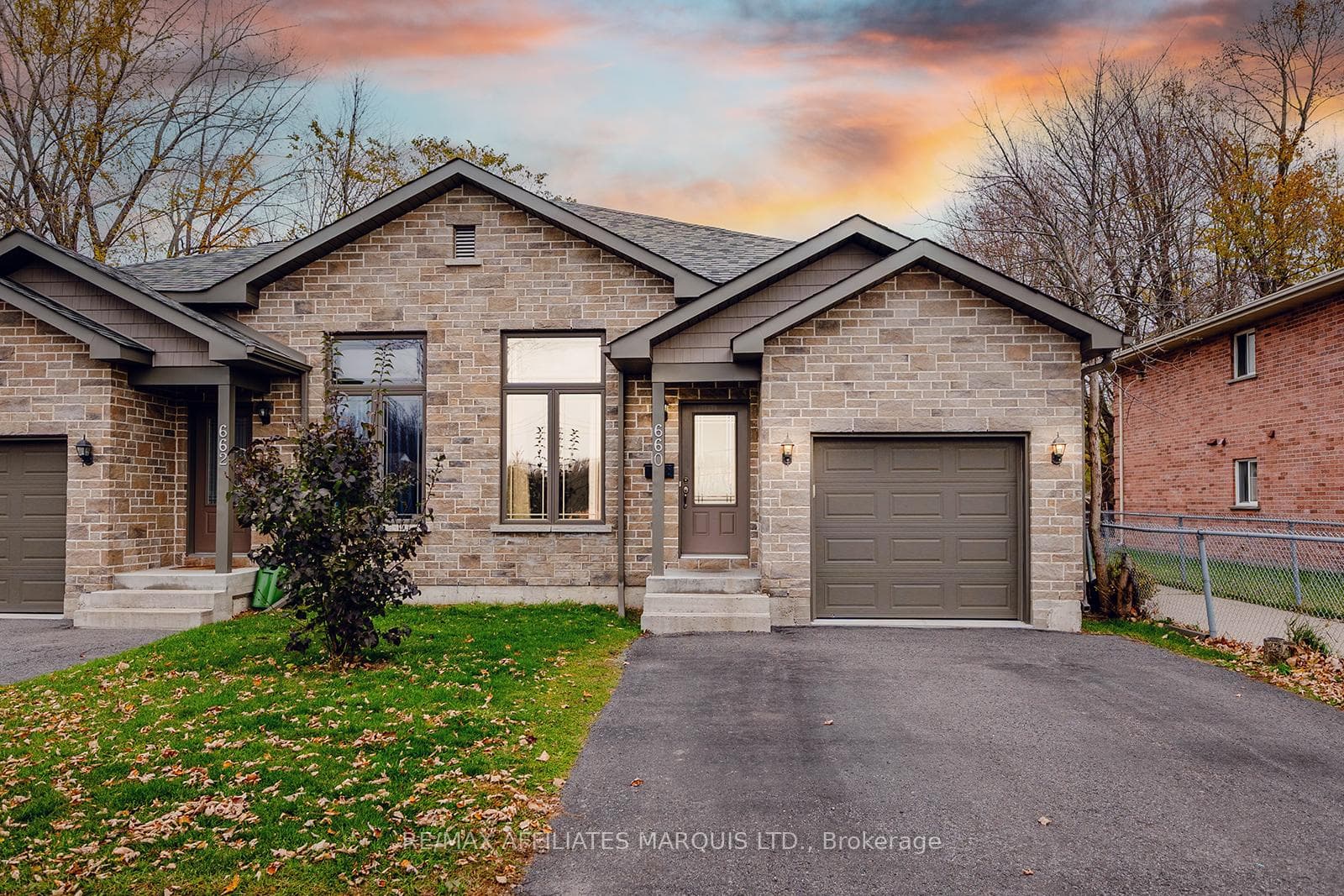 660 Hamilton Crescent photo 1