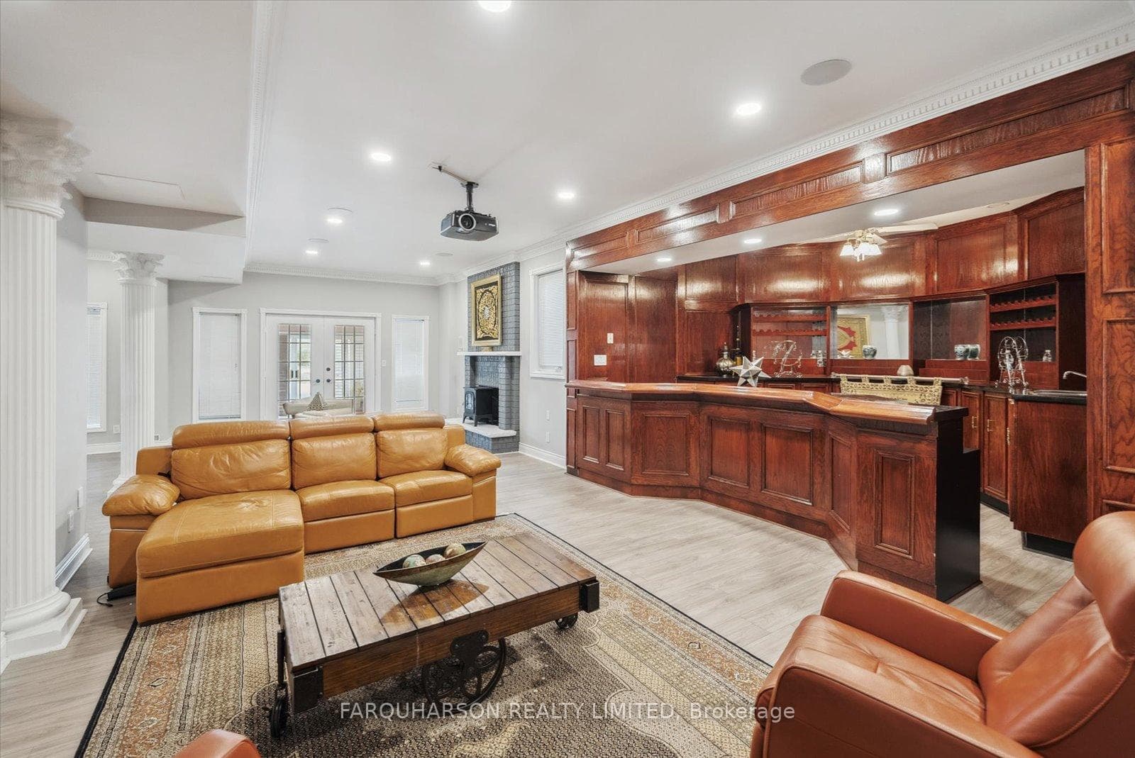 9 Raeview Drive photo 9