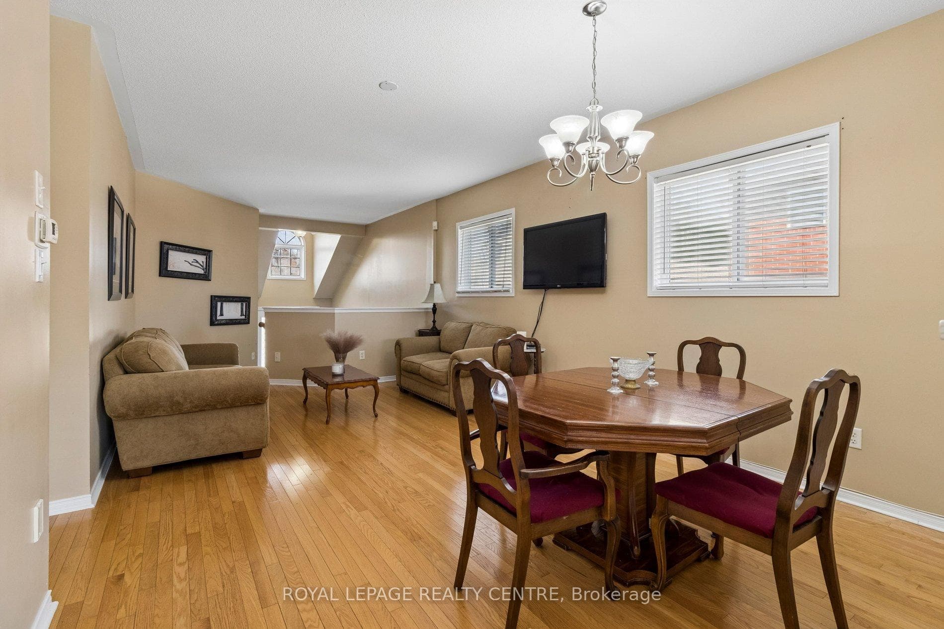 50 Lawlor Court photo 7