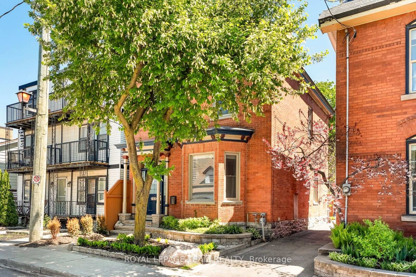 150 Guigues Avenue photo 2