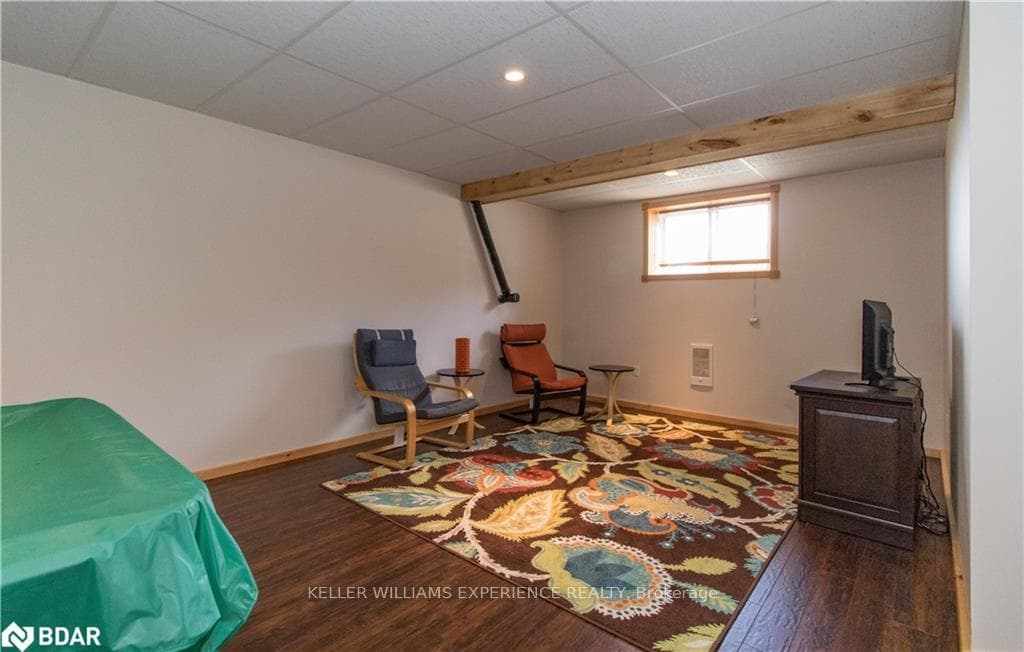 106 Johnston Road photo 23